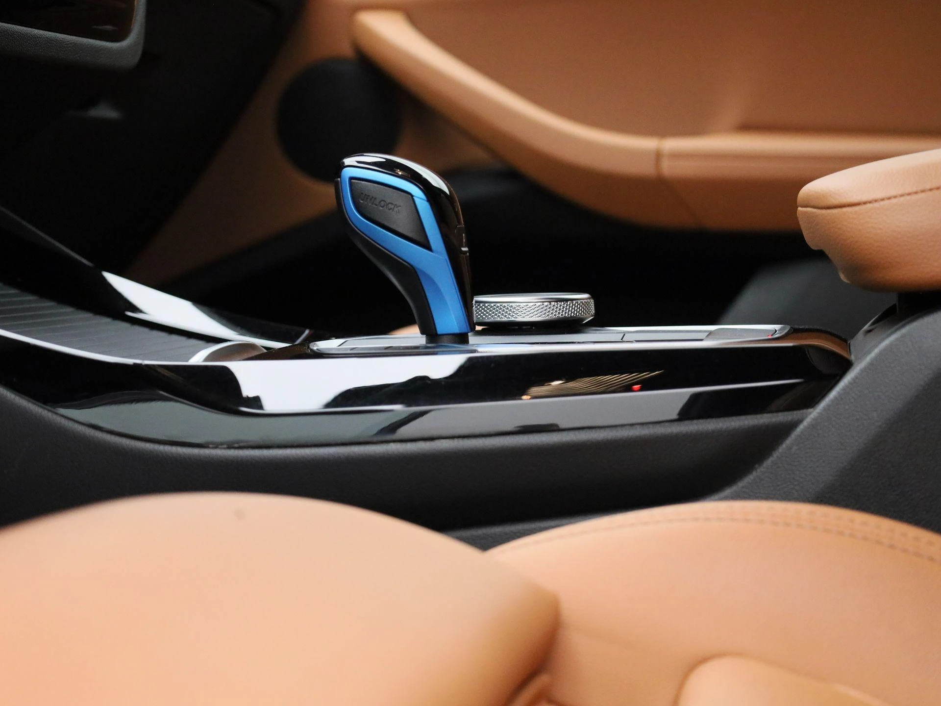 BMW-iX3-image-37