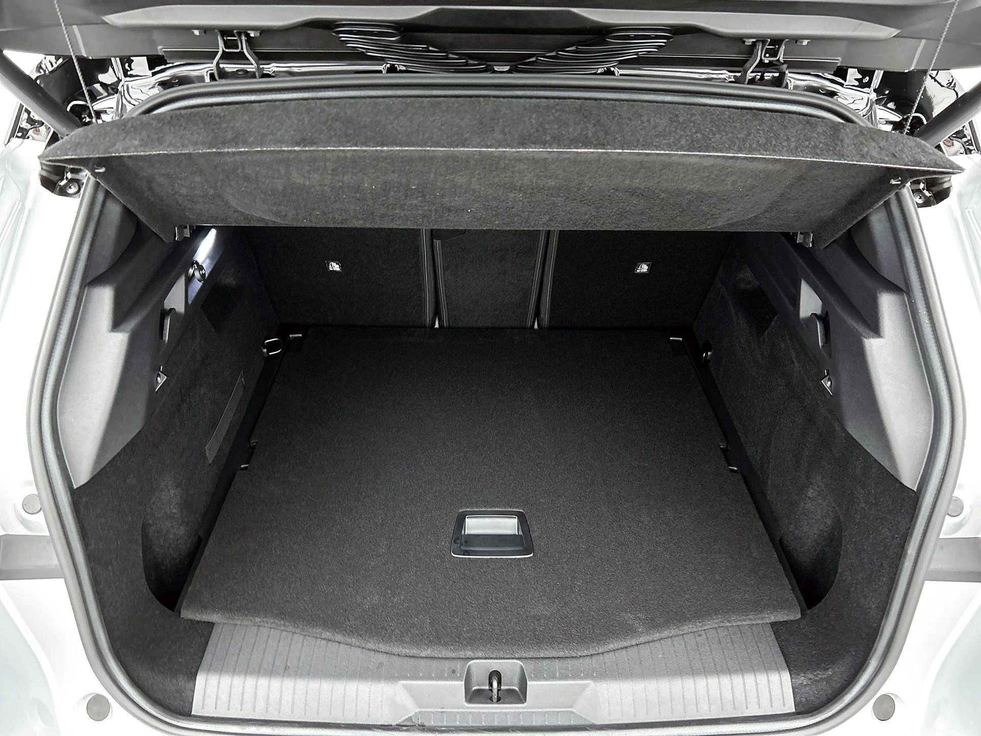 Opel-Grandland-image-21