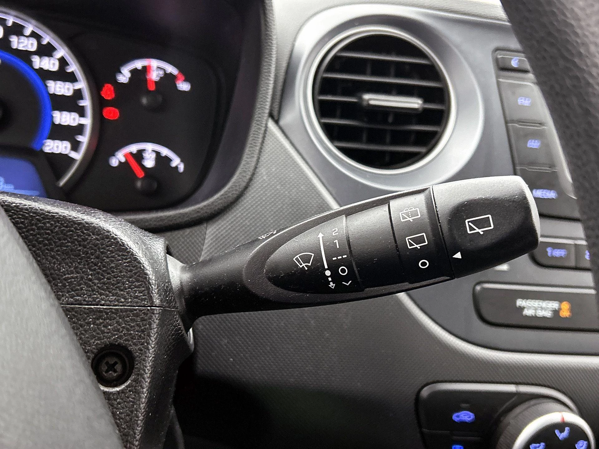 Hyundai i10 1.0i i-Motion Comfort