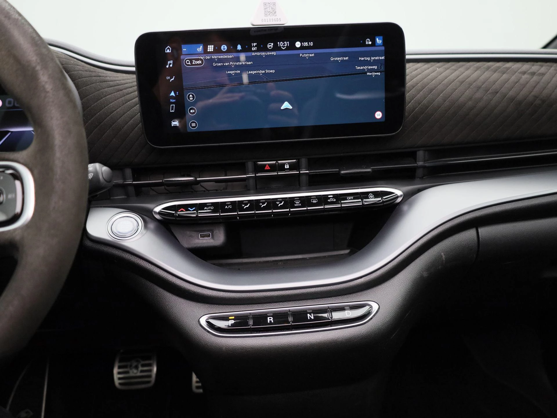 Abarth-500C-image-31