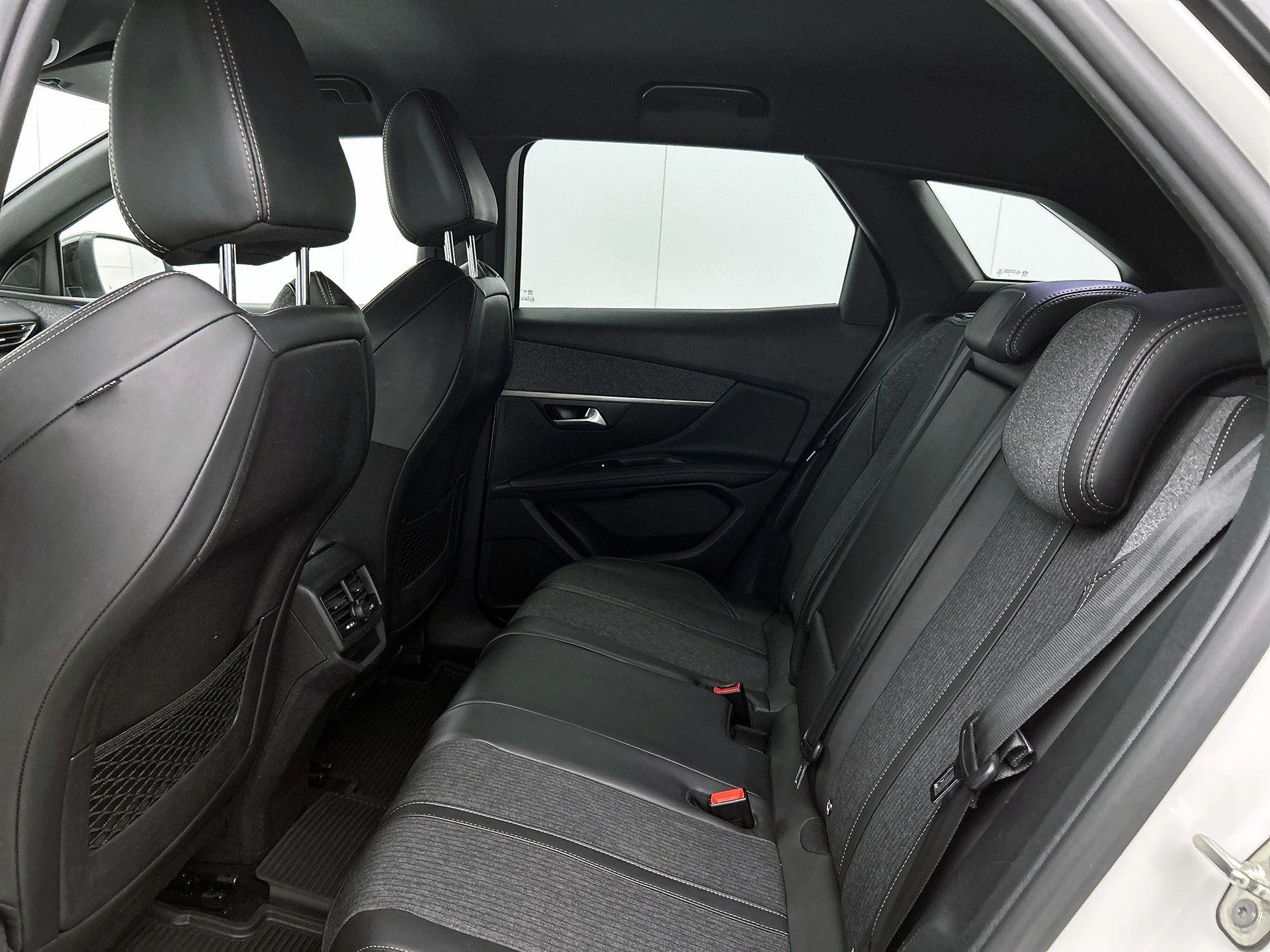 Peugeot-3008-image-26