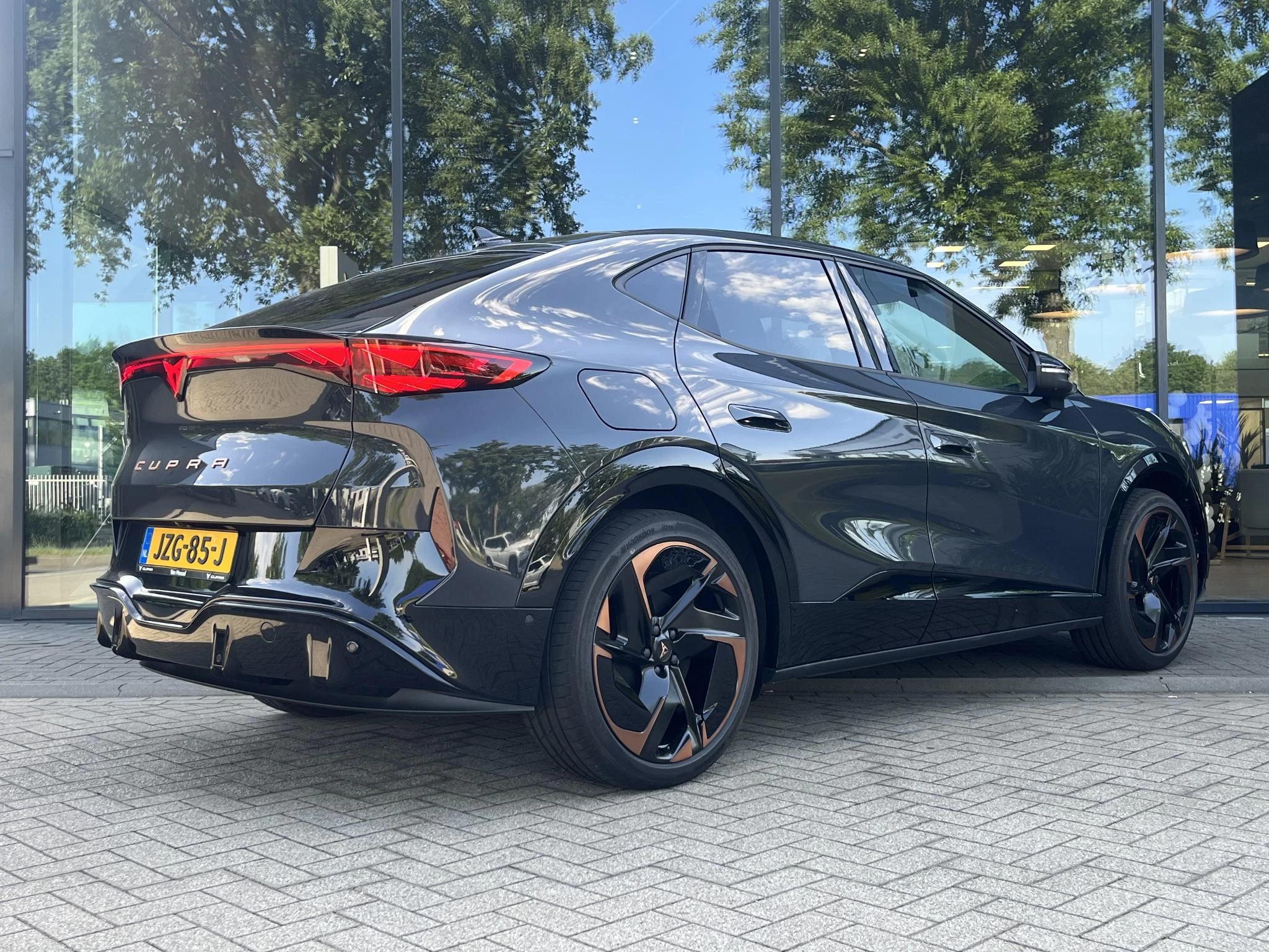 CUPRA Tavascan Adrenaline 82 kWh