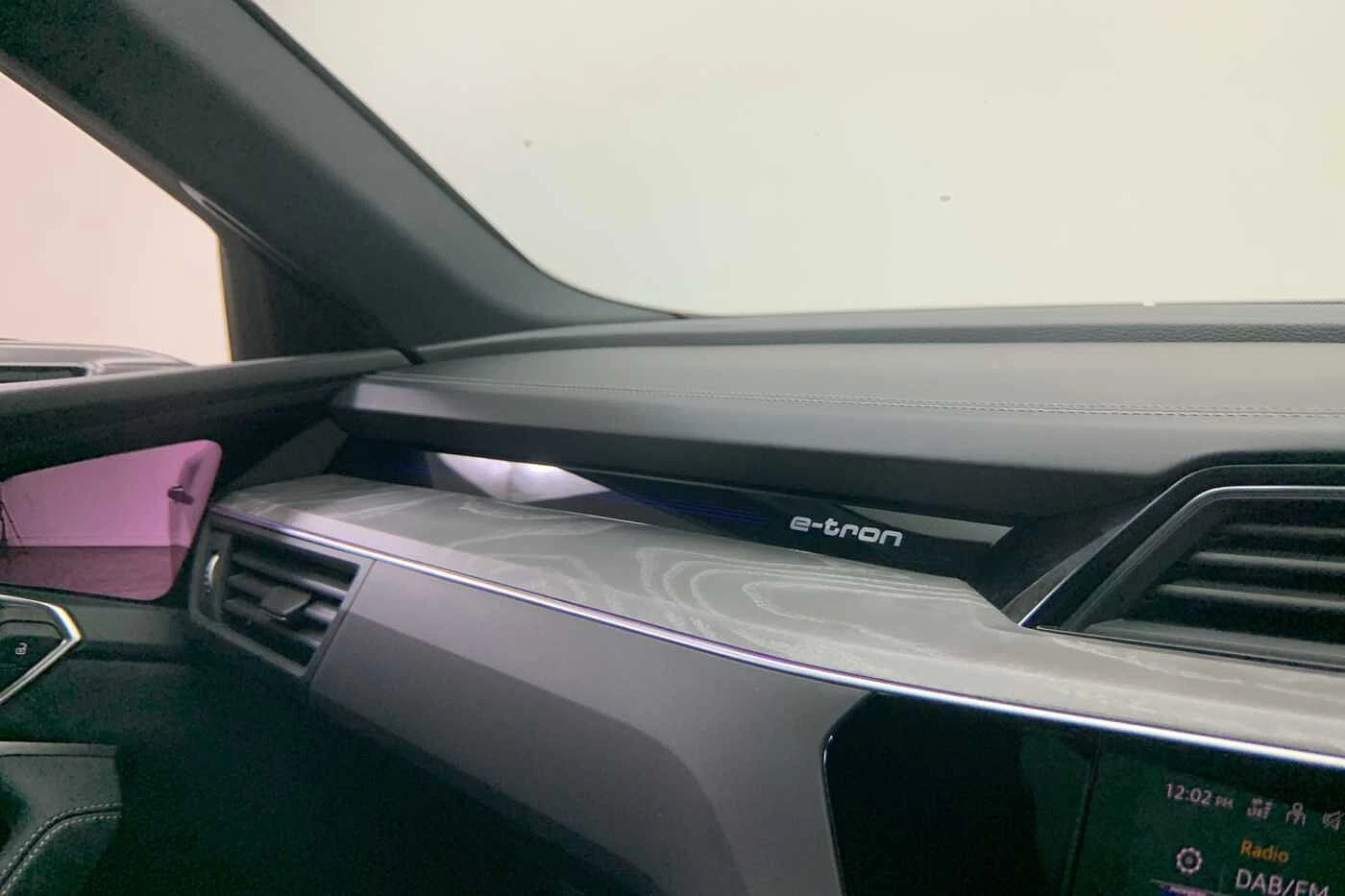 Audi-e-tron-image-18