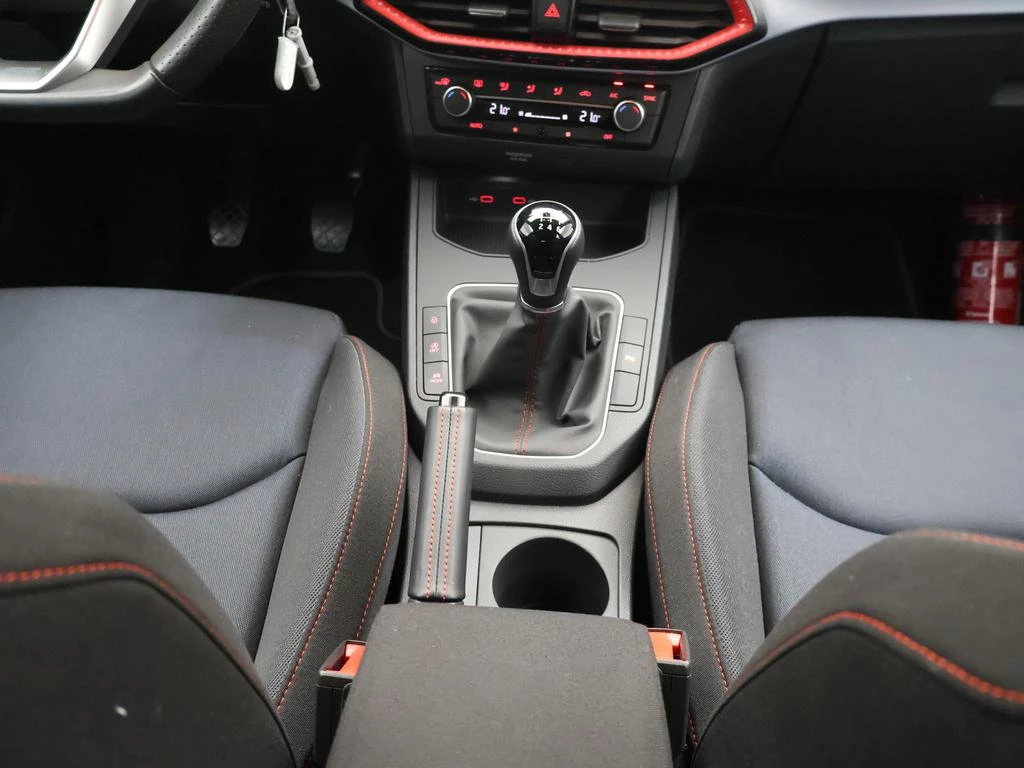 SEAT-Ibiza-image-14