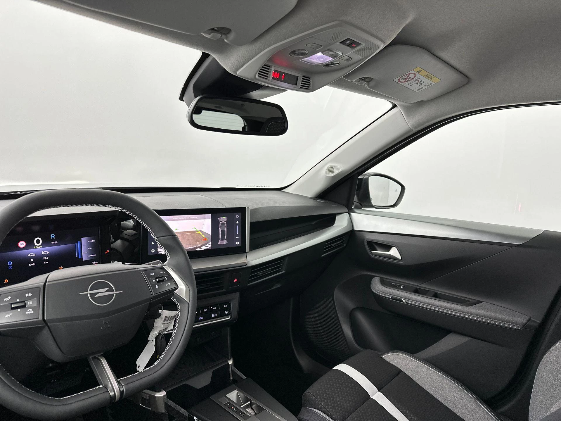 Opel-Frontera-image-12