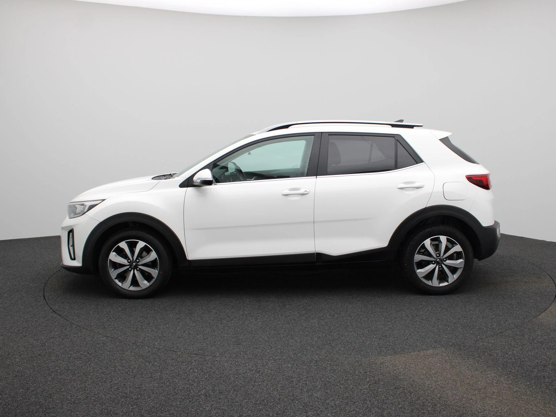 Kia-Stonic-image-3
