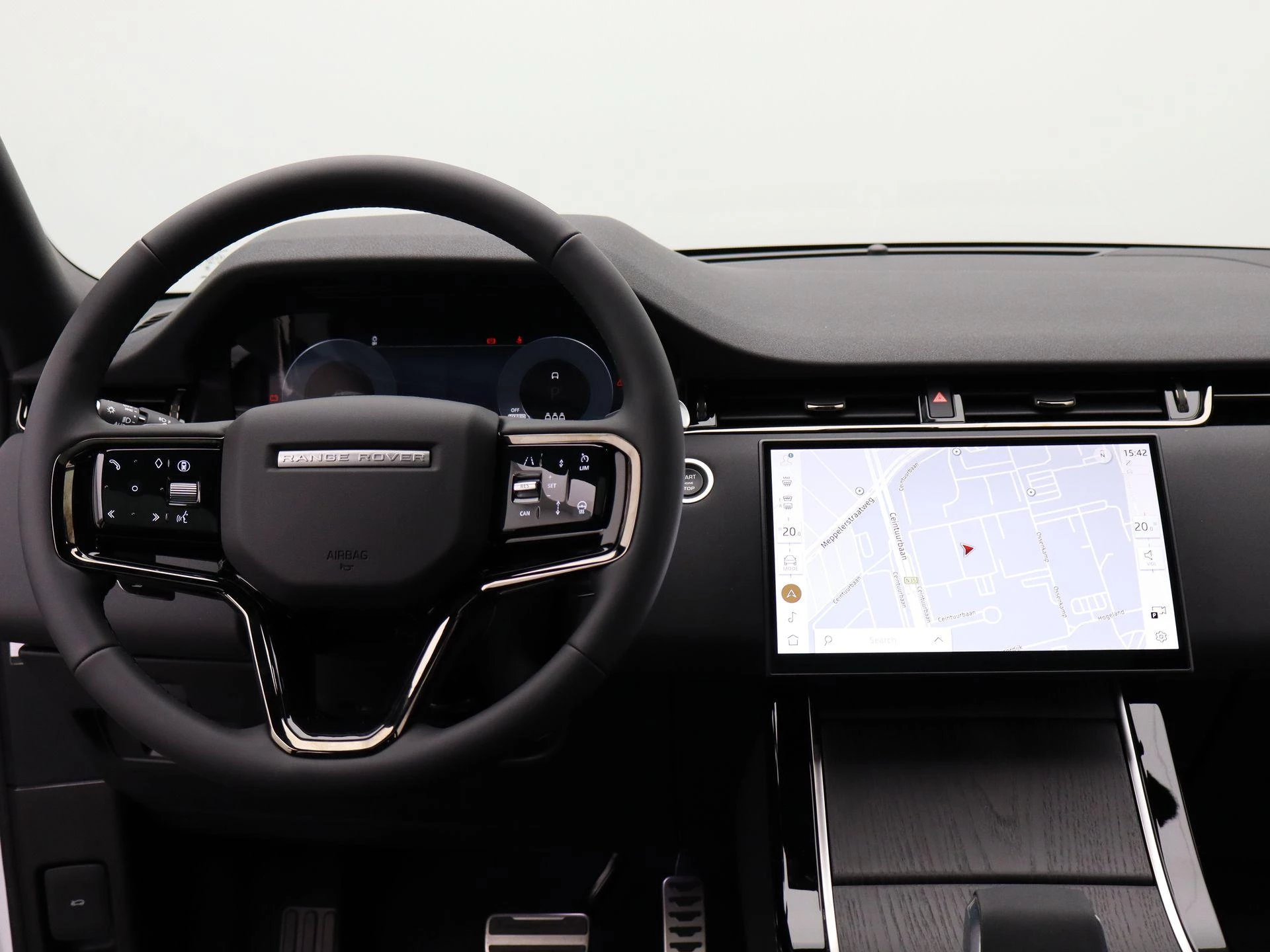 Land Rover-Range Rover Evoque-image-6