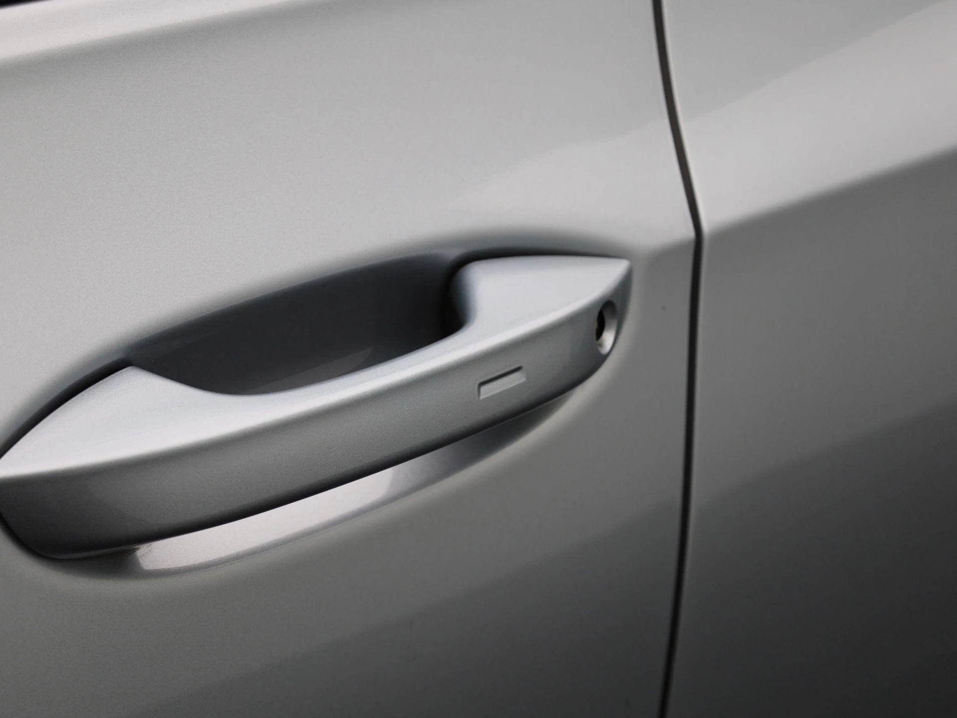 Volkswagen-Golf-image-17
