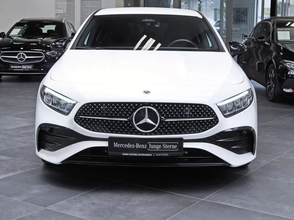 Mercedes-Benz-A-Klasse 200-image-3