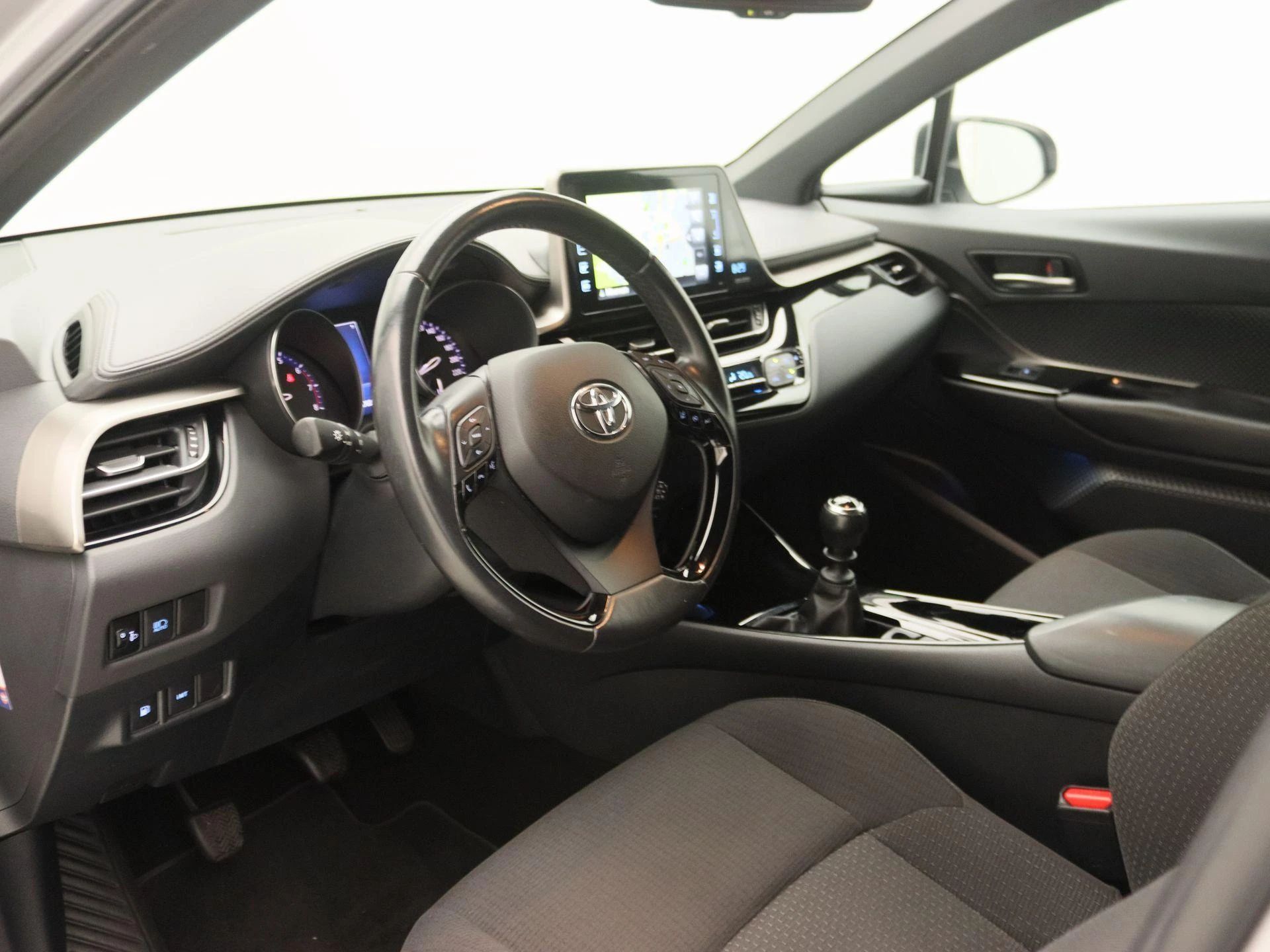 Toyota C-HR 1.2 Dynamic