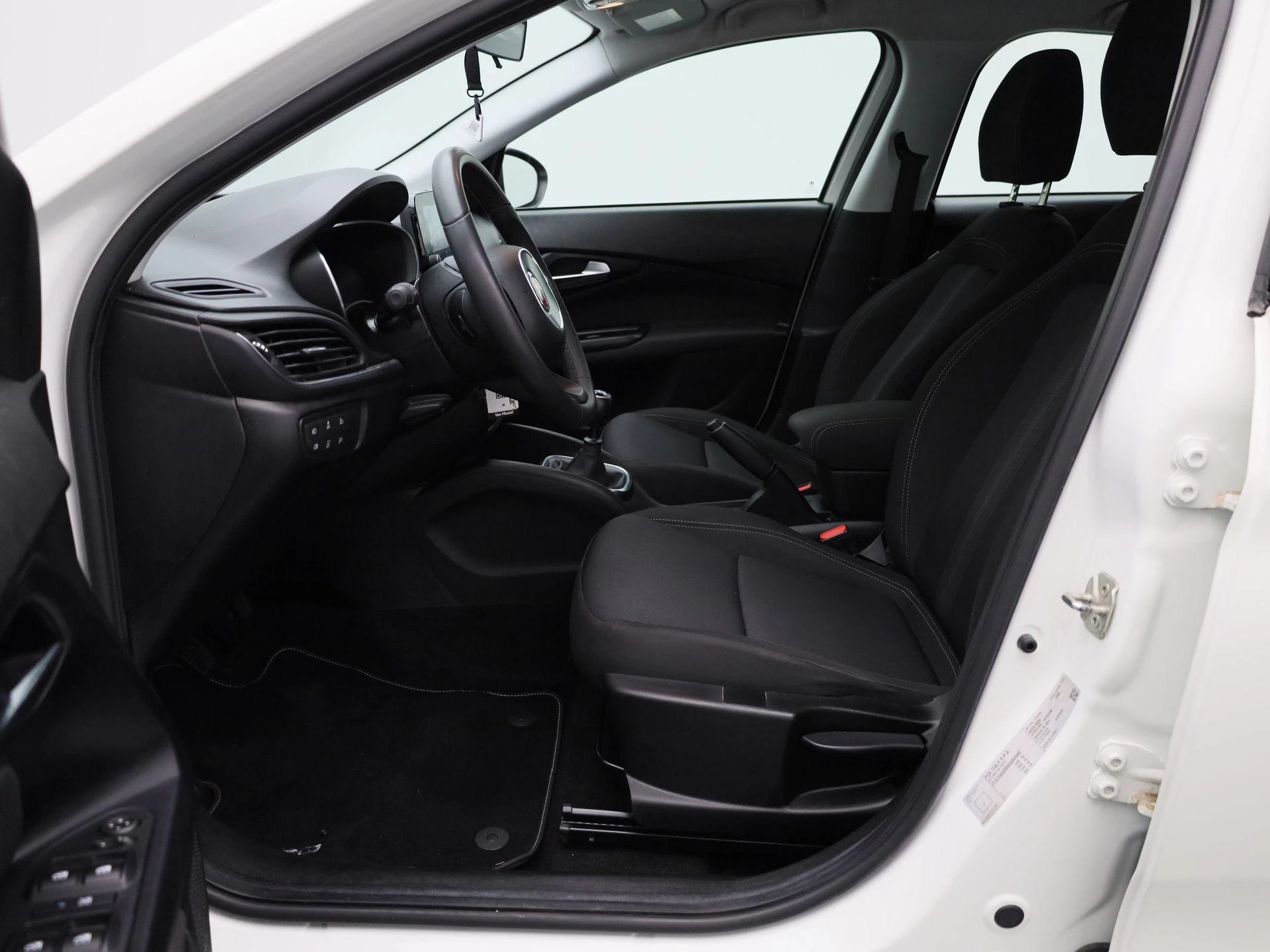 Fiat Tipo Hatchback 1.4 Mirror | LED | Carplay | Cruise Control