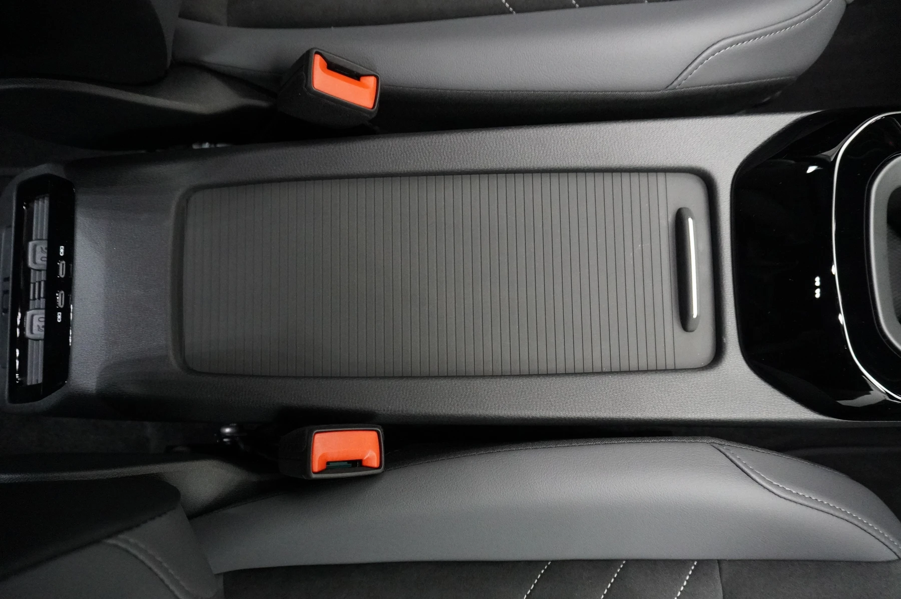 Volkswagen-ID.4-image-11