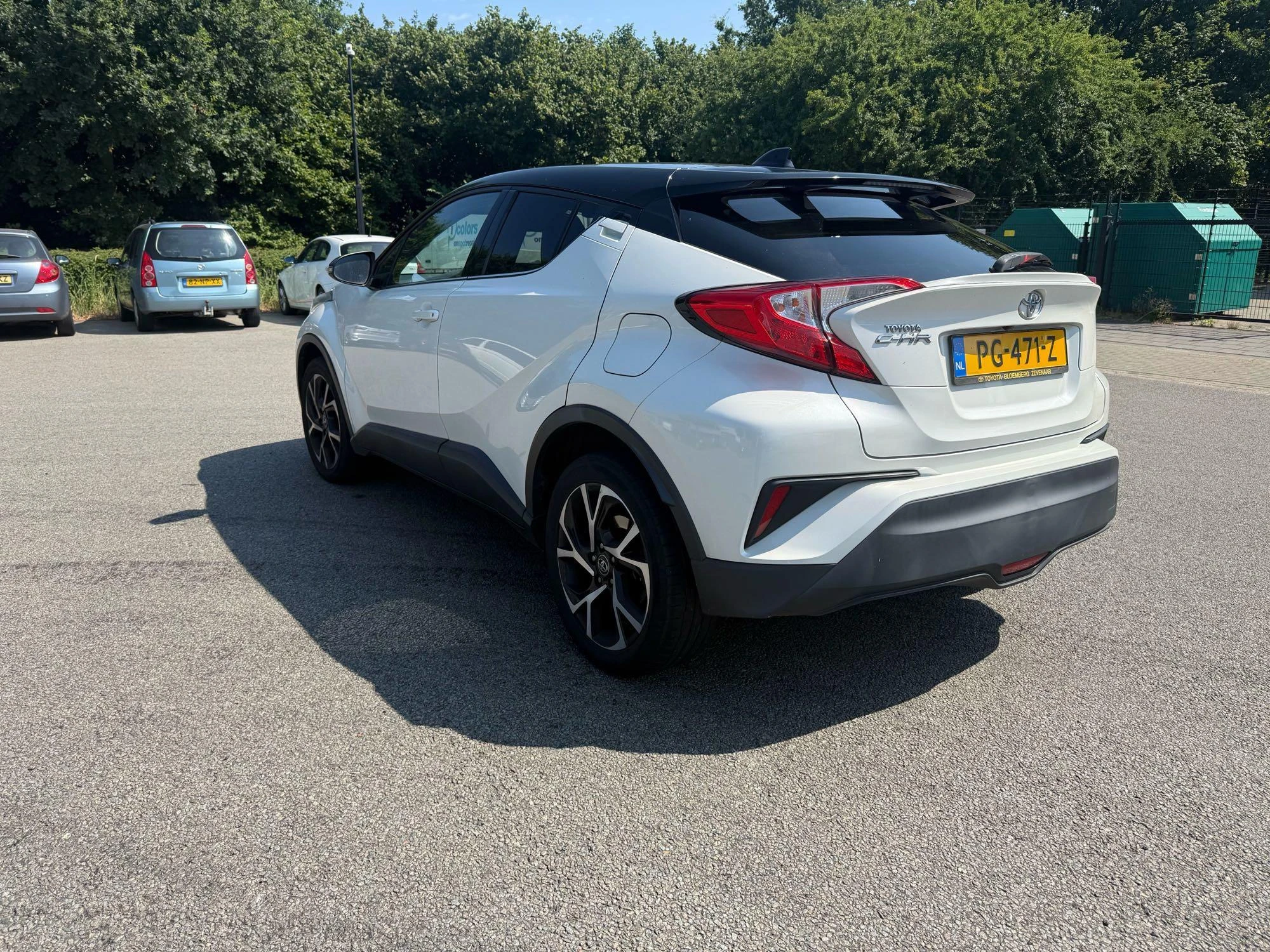 Toyota C-HR 1.2 Bi-Tone 116 PK