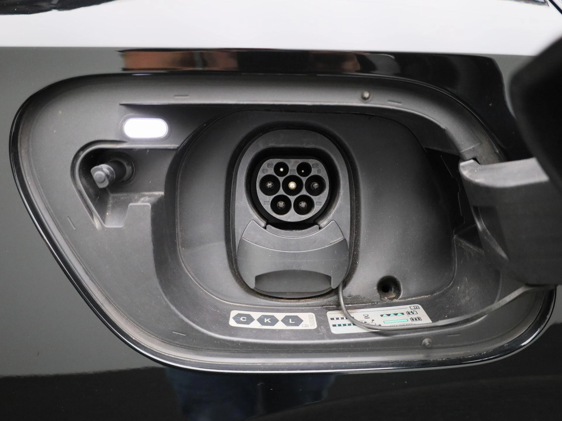 Volkswagen-ID.4-image-33