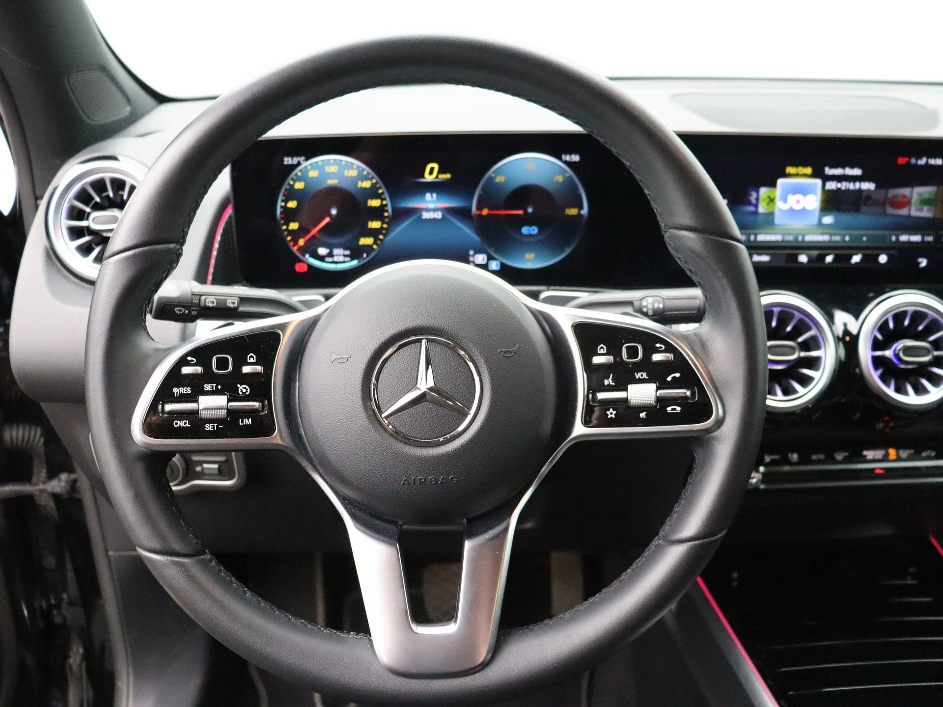 Mercedes-Benz EQB 250 Business Line