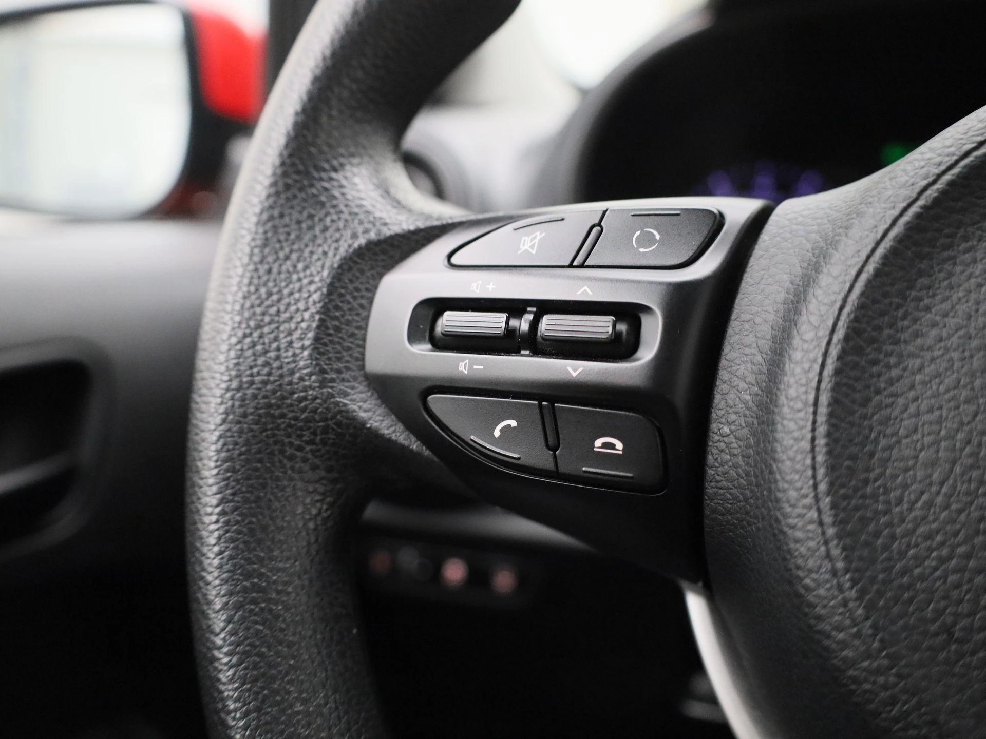 Kia-Picanto-image-16