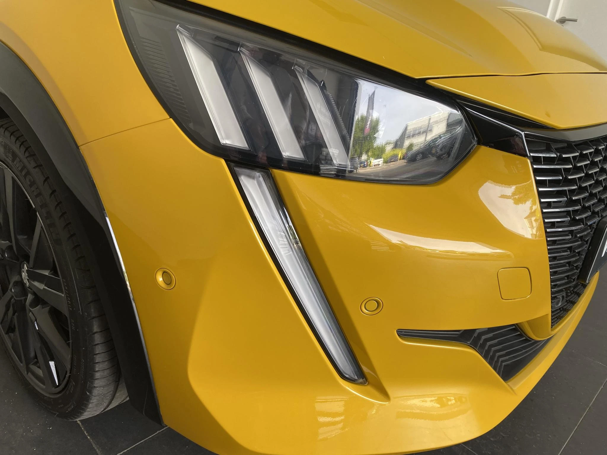 Peugeot-208-image-30