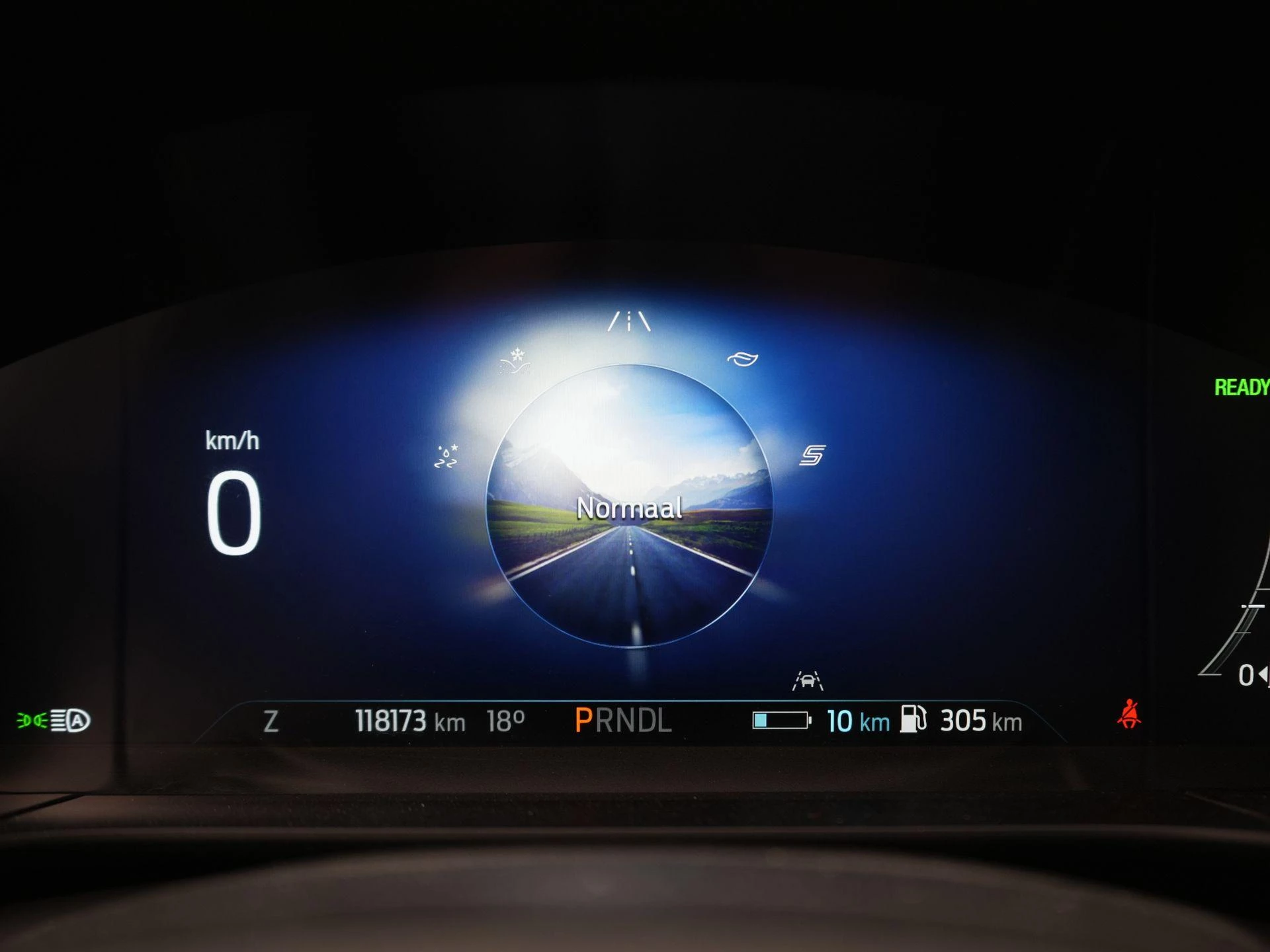 Ford-Kuga-image-25