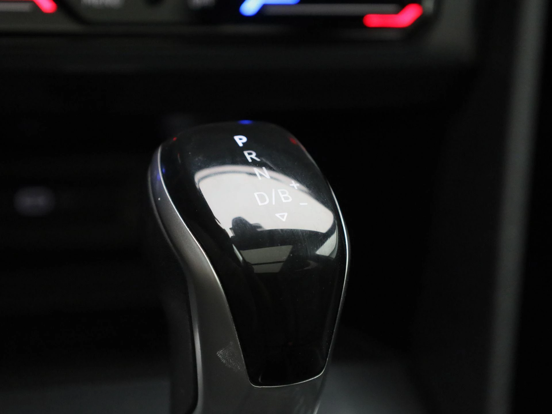 Volkswagen Tiguan 1.4 TSI eHybrid R-Line Business+ 245 PK|