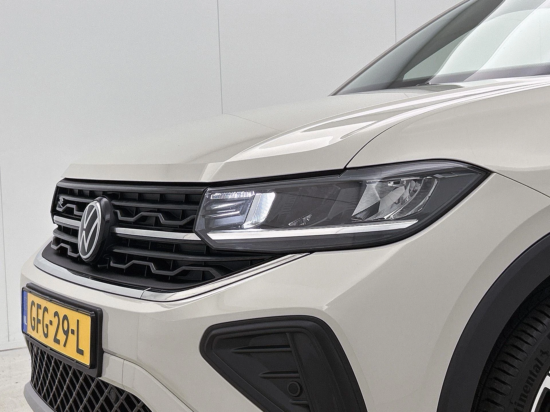 Volkswagen-T-Cross-image-26