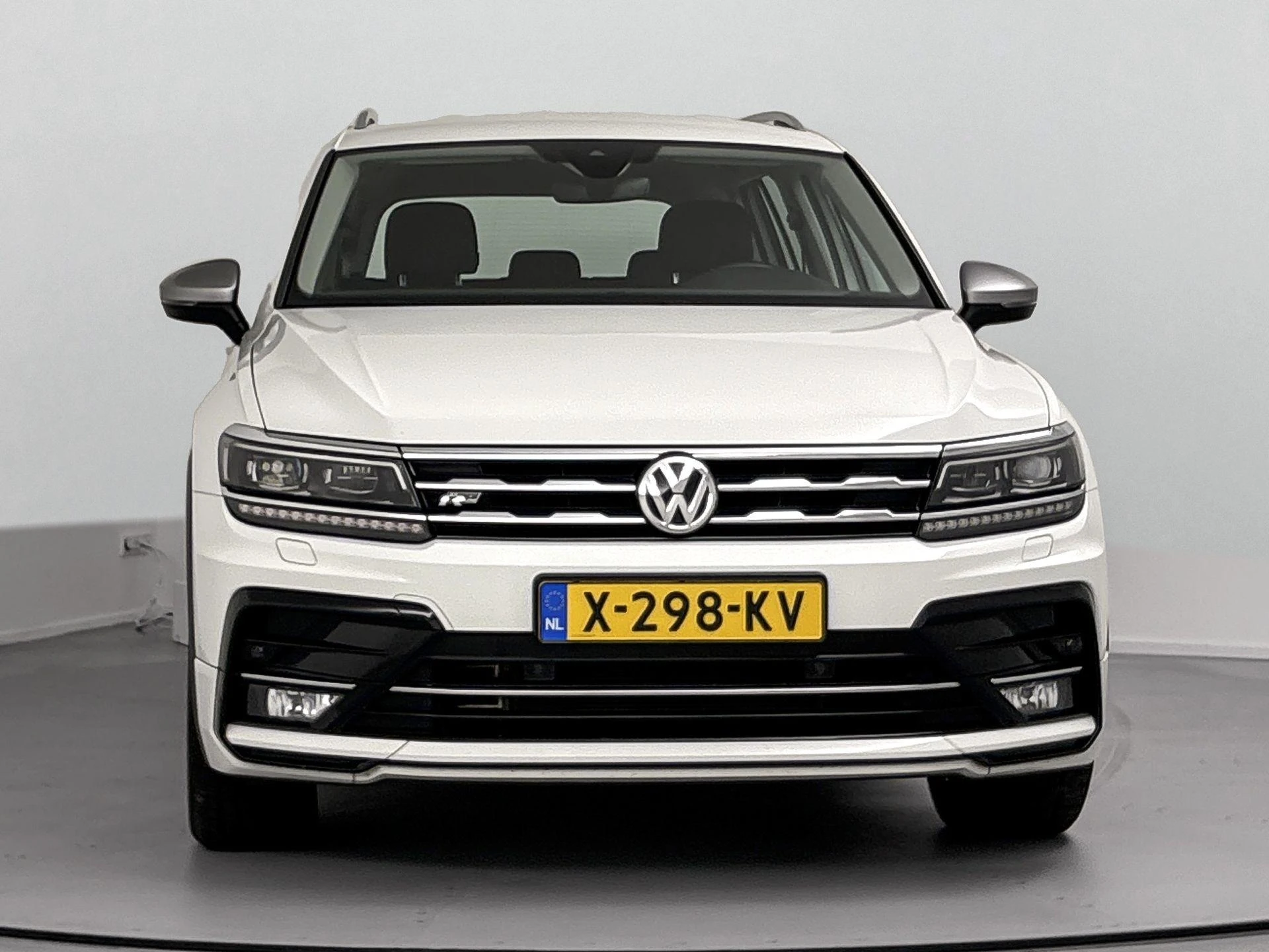 Volkswagen-Tiguan Allspace-image-4
