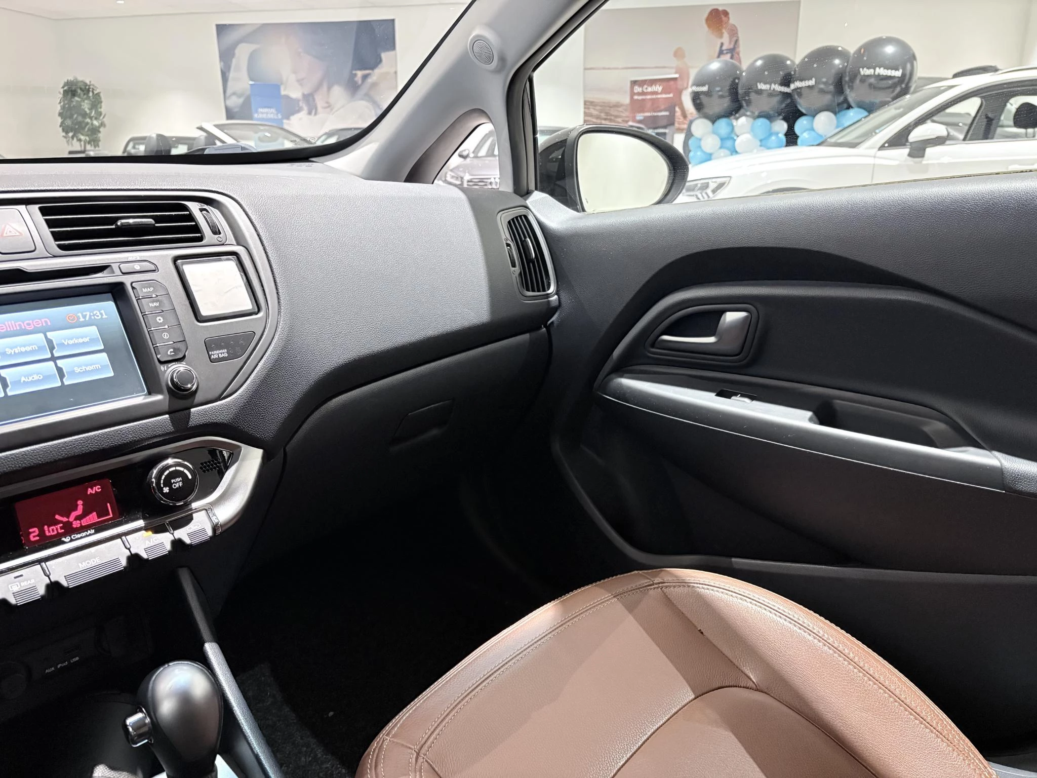 Kia-Rio-image-25