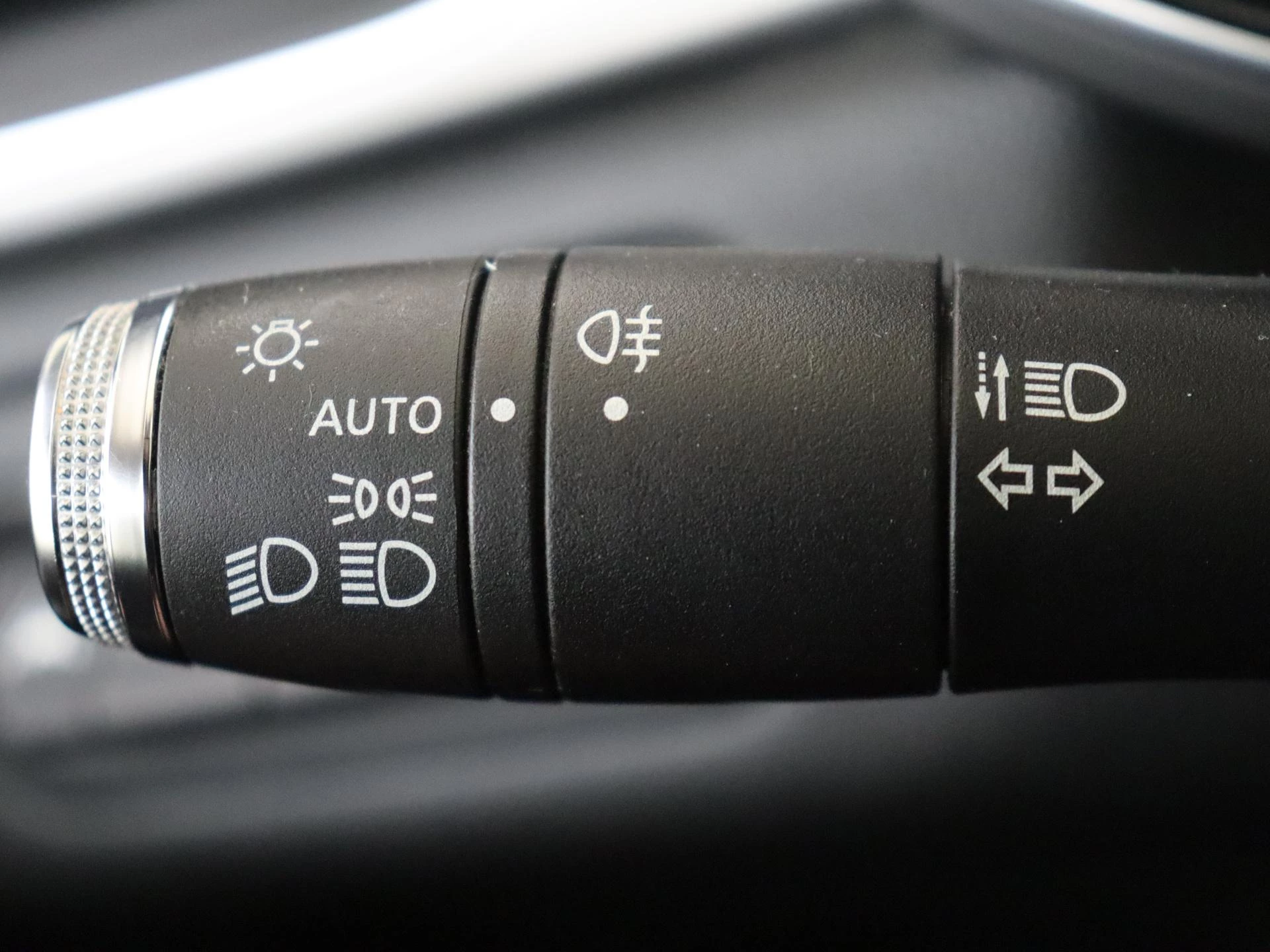 Renault-Captur-image-21