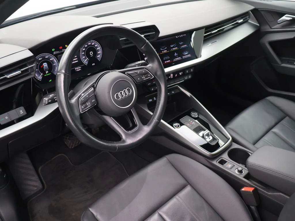 Audi A3 Sportback PHEV Audi A3 Sportback PHEV 40TFSIe 204PK *AUTOMAAT*LEDER*CAMERA*CRUISE*VIRTUAL COCKPIT*APP-CONNECT*PDC*...*