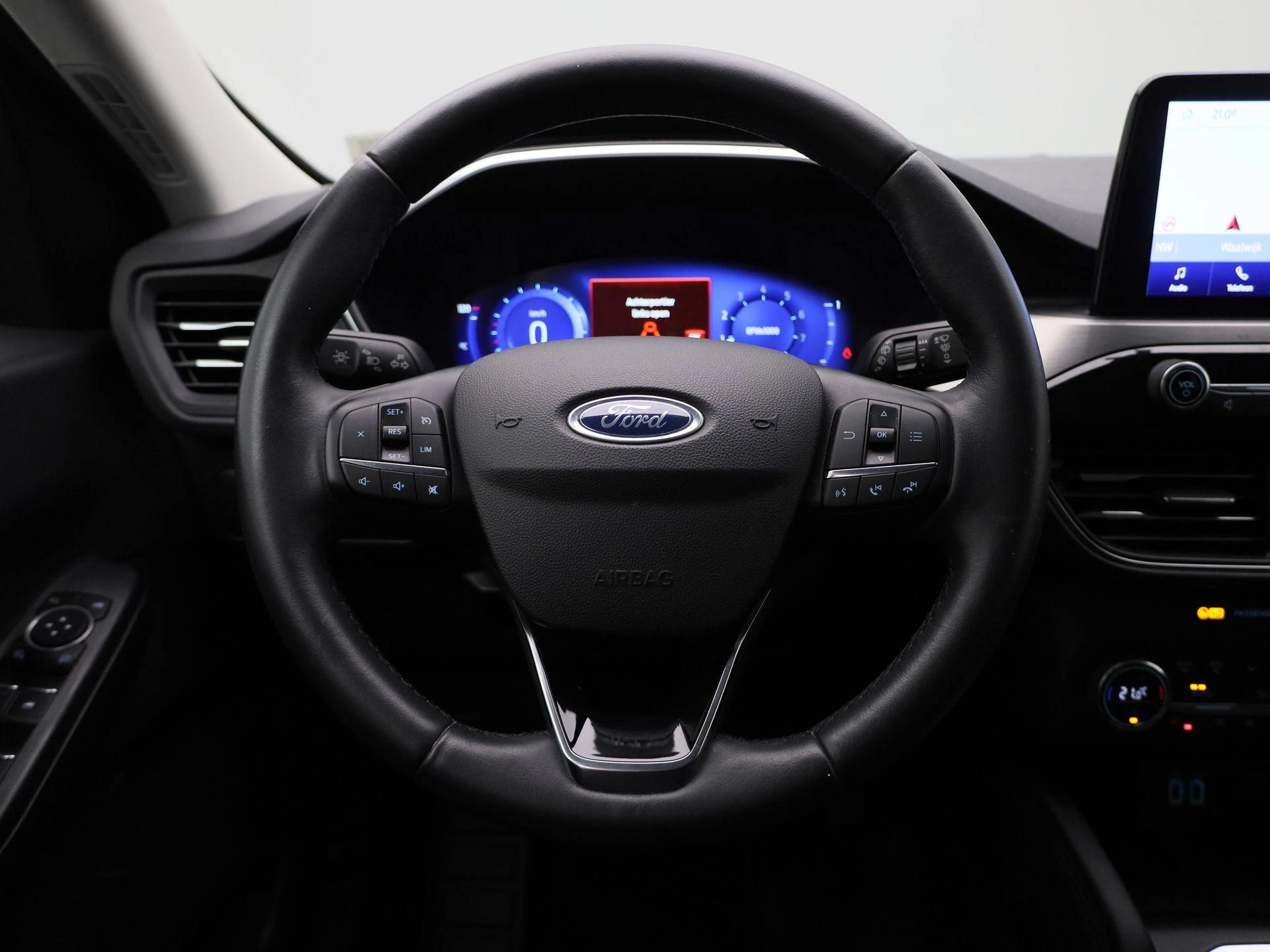 Ford-Kuga-image-6