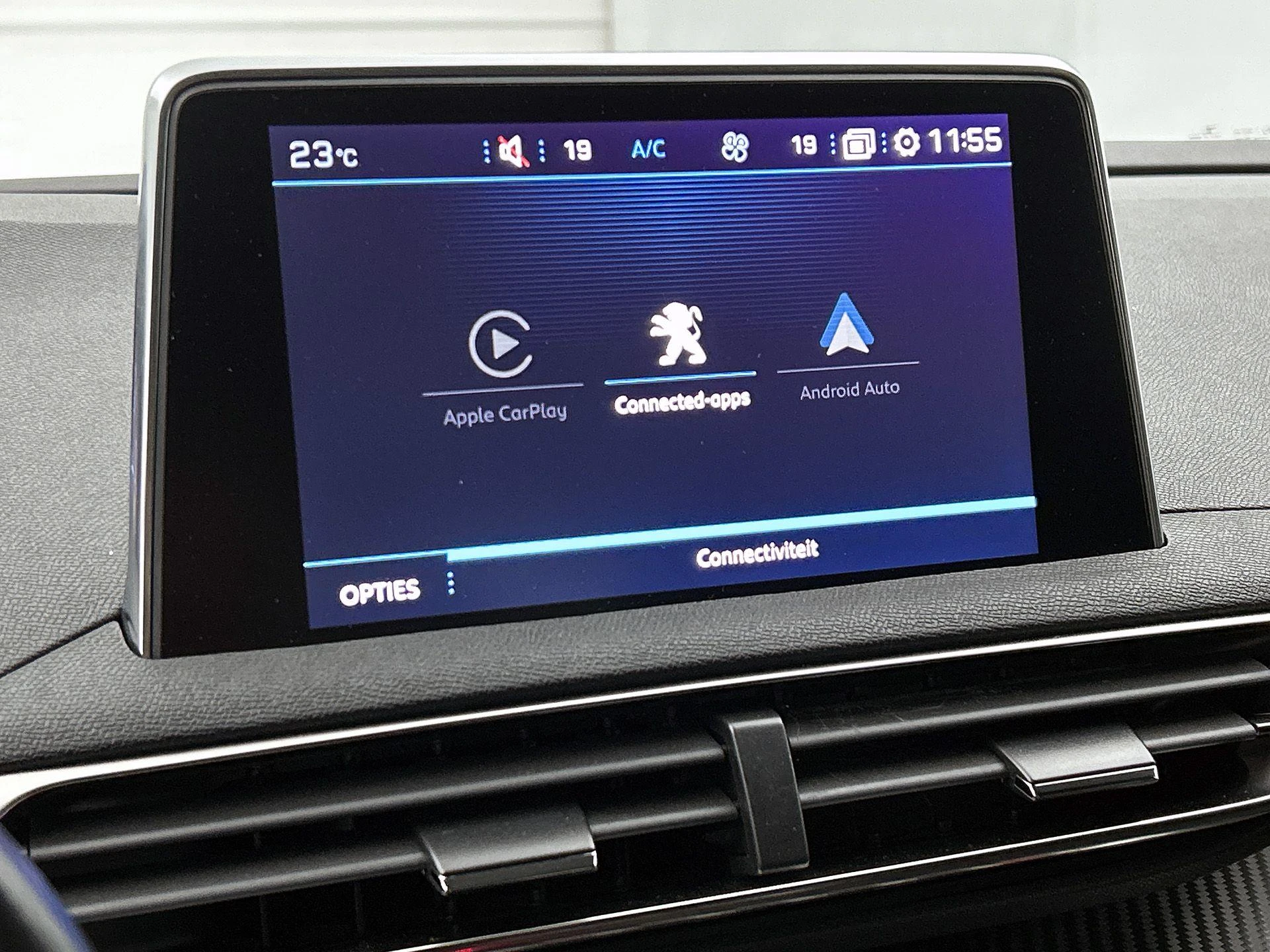 Peugeot-5008-image-15