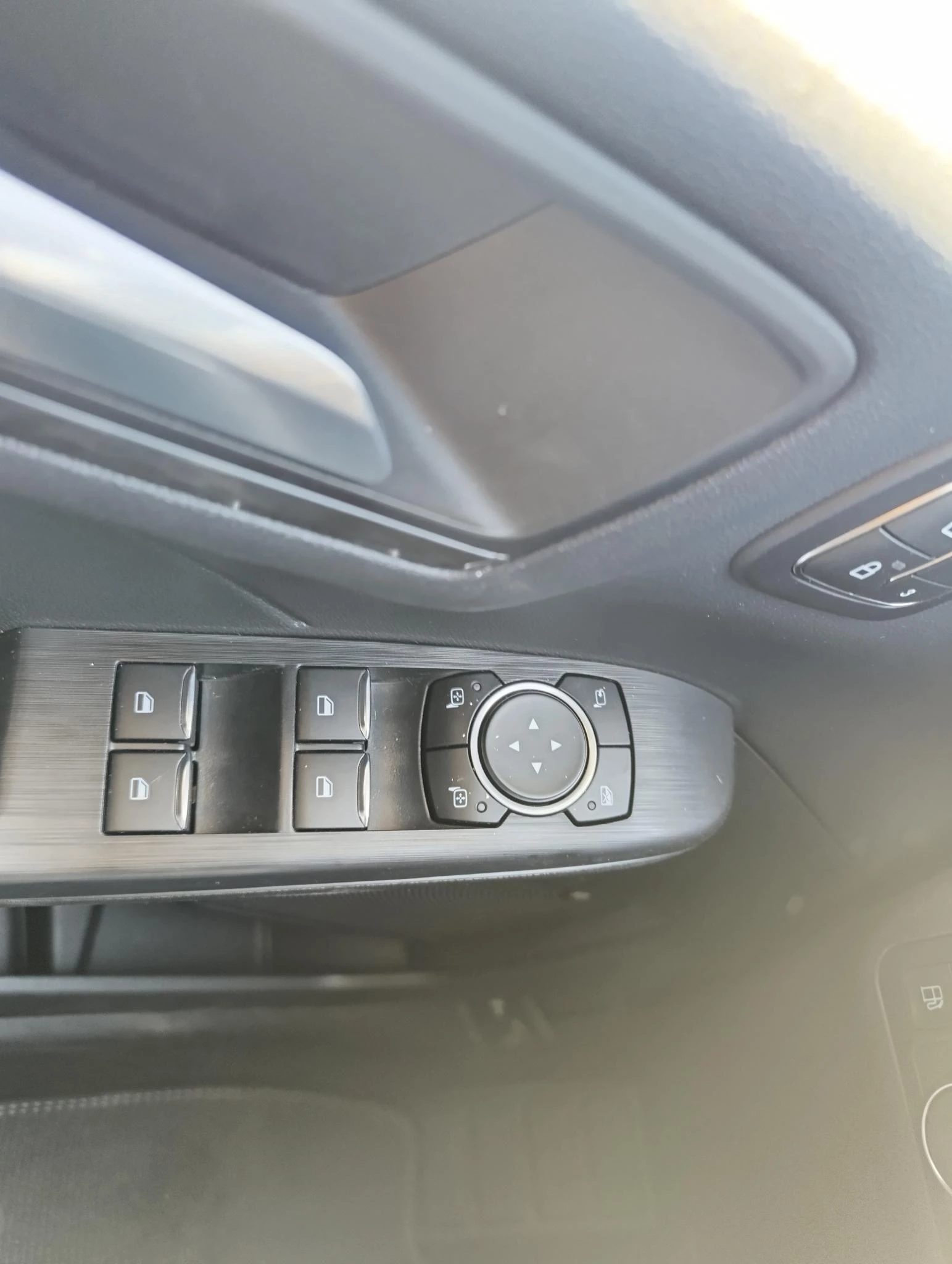 Ford Kuga 2.5 PHEV Sound Edition