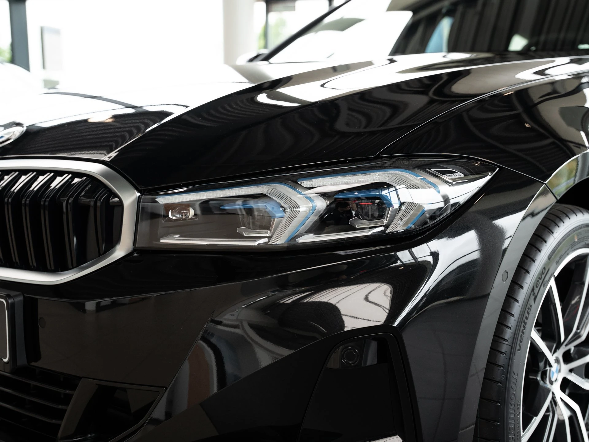 BMW-3er Reihe-image-25