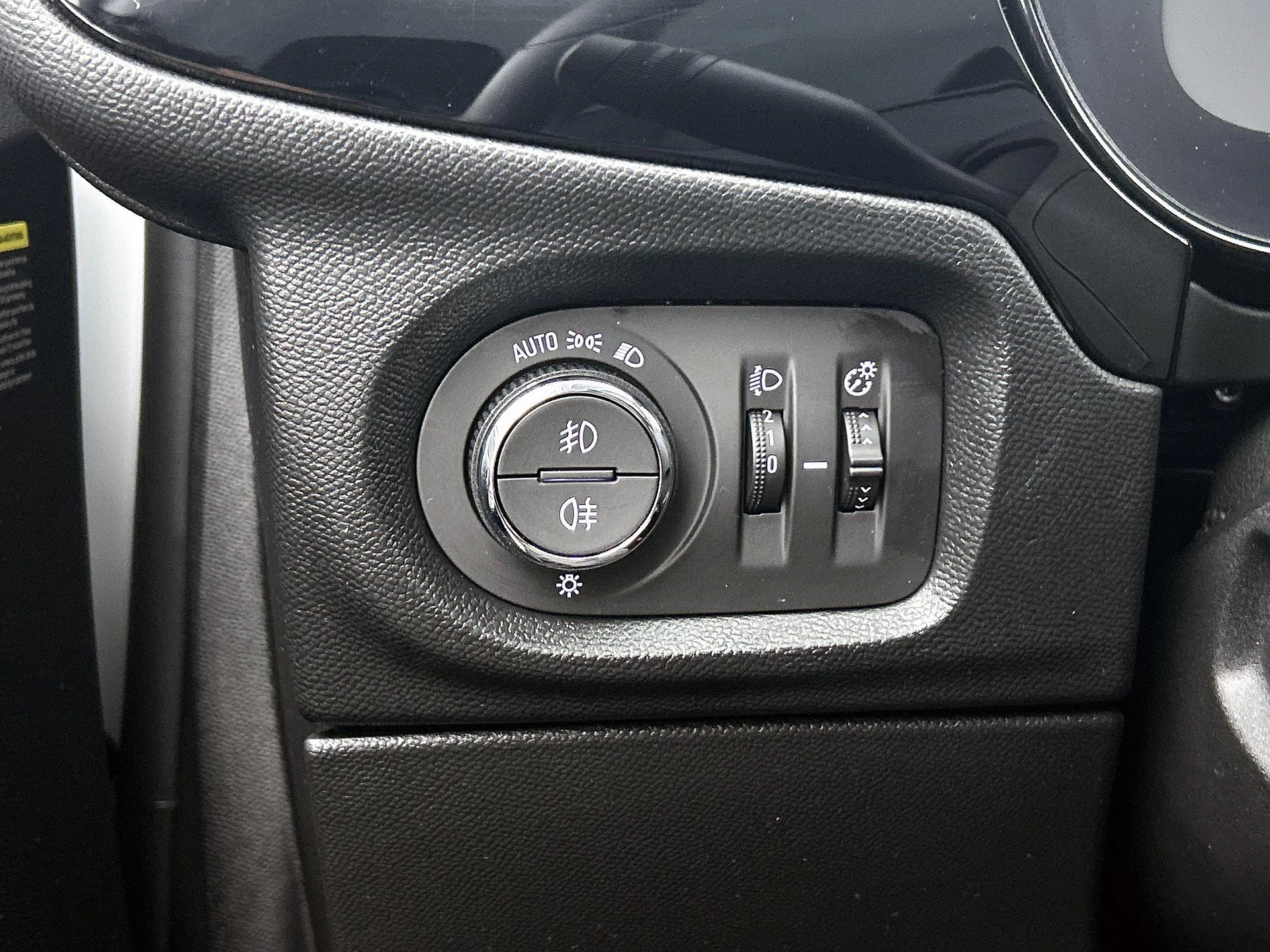 Opel-Corsa-e-image-16