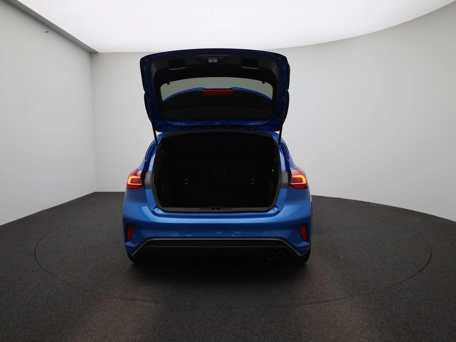 Ford Focus Hybrid ST Line Style
