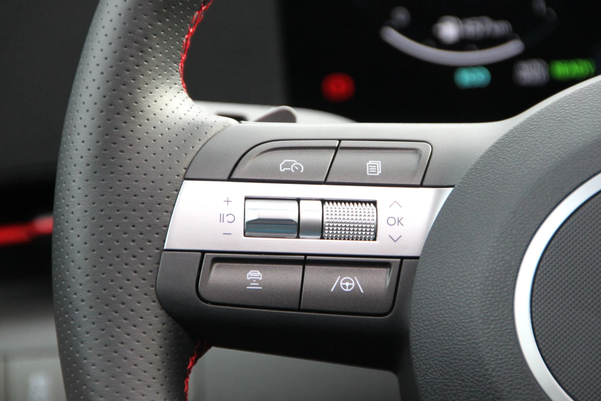 Hyundai-Kona-image-18