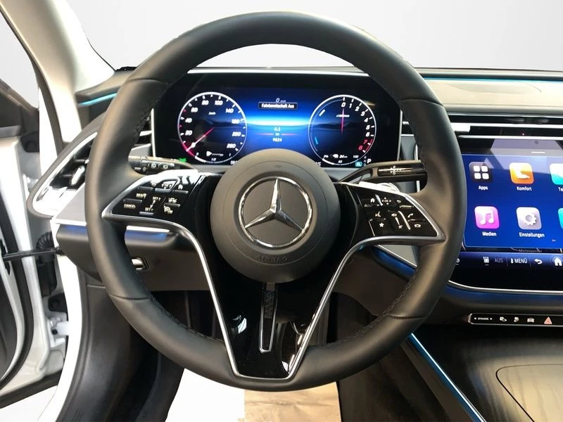Mercedes-Benz E-Klasse 300 T e AVANTGARDE ADV. 360 DIGI LIGHT PDC AVANTGARDE