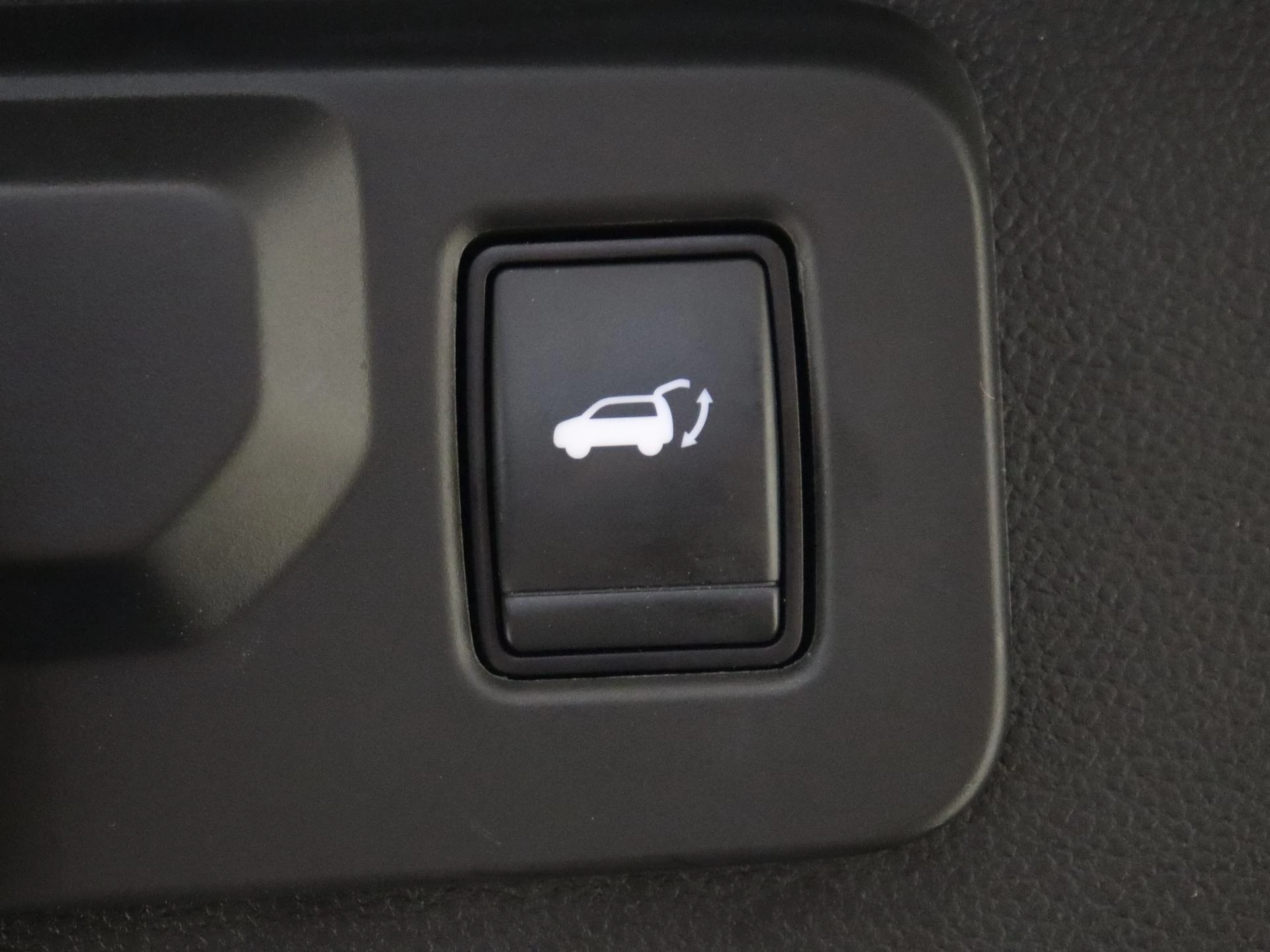 Renault Austral 1.2 E-Tech full hybrid 200 iconic esprit Alpine