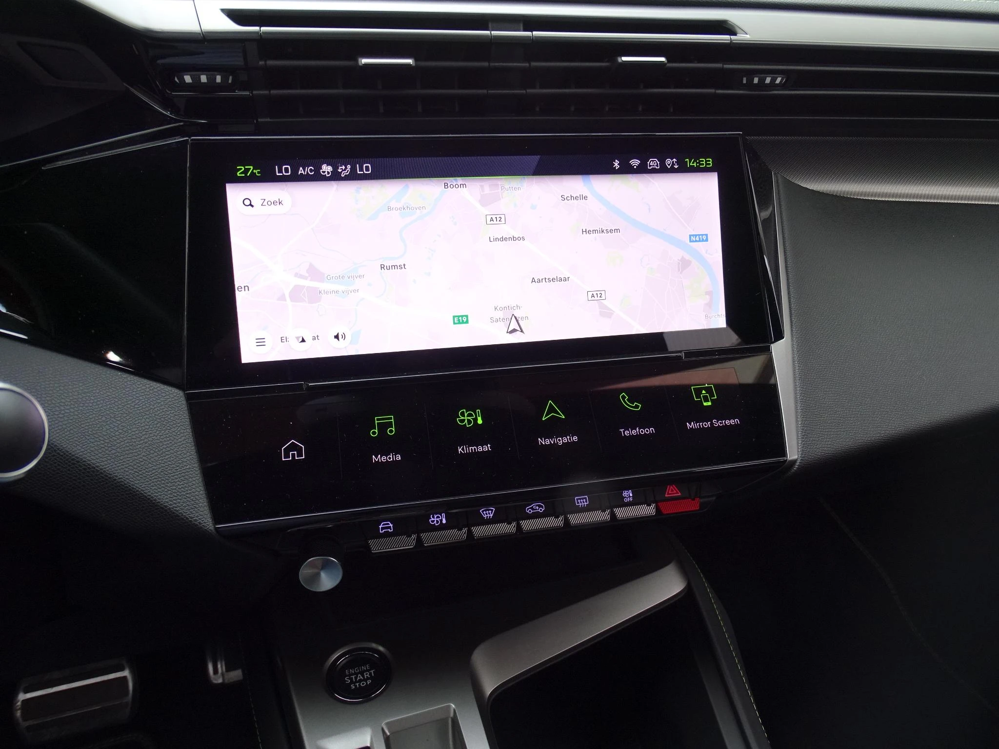 Peugeot-408-image-18