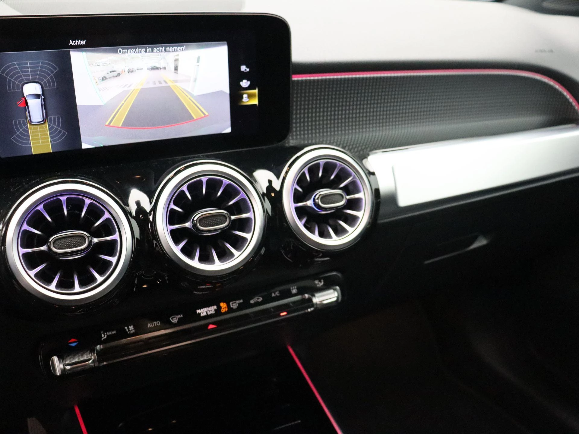 Mercedes-Benz EQB 250 Business Line