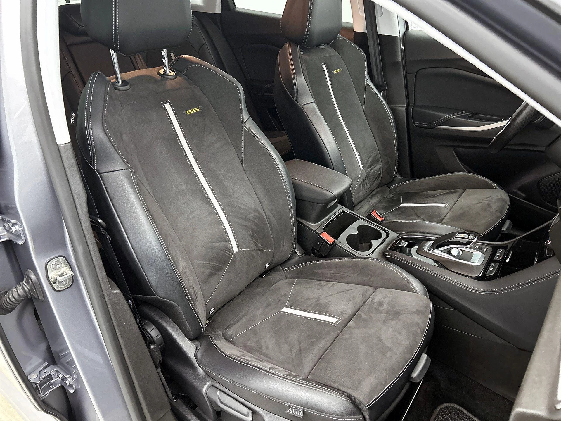 Opel-Grandland-image-41