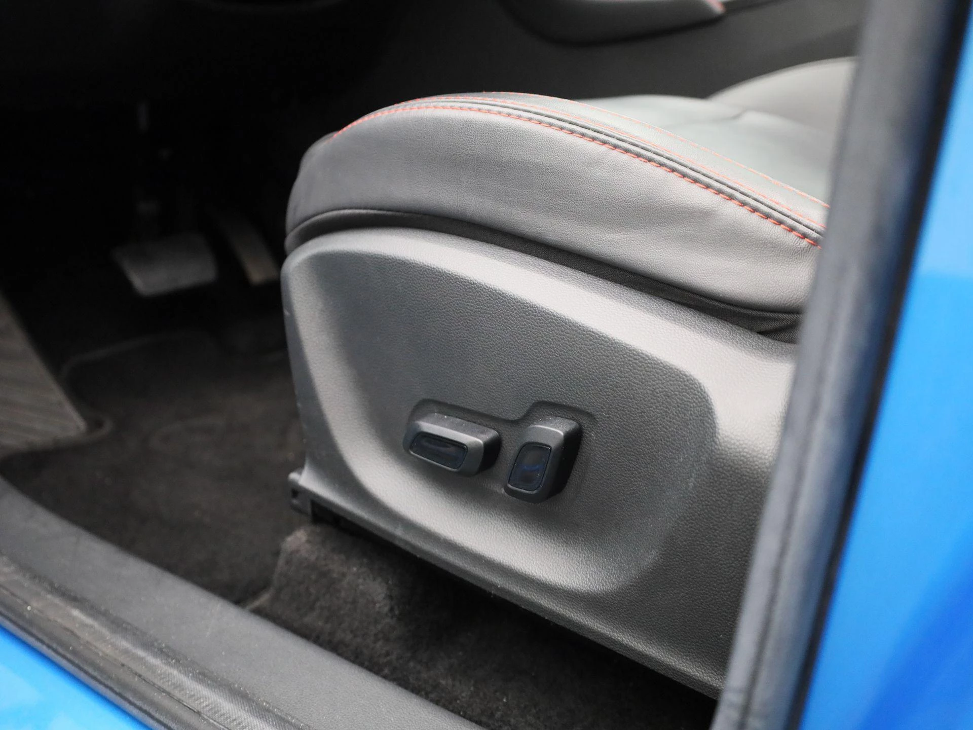 MG ZS EV Long Range Luxury 70 kWh