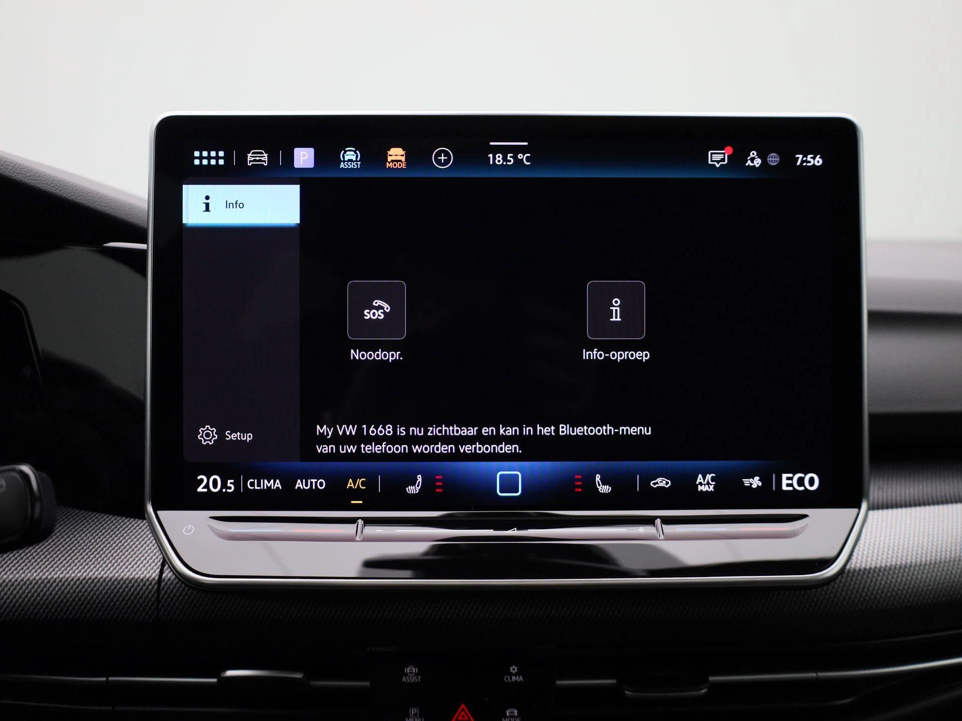 Volkswagen-Golf-image-22