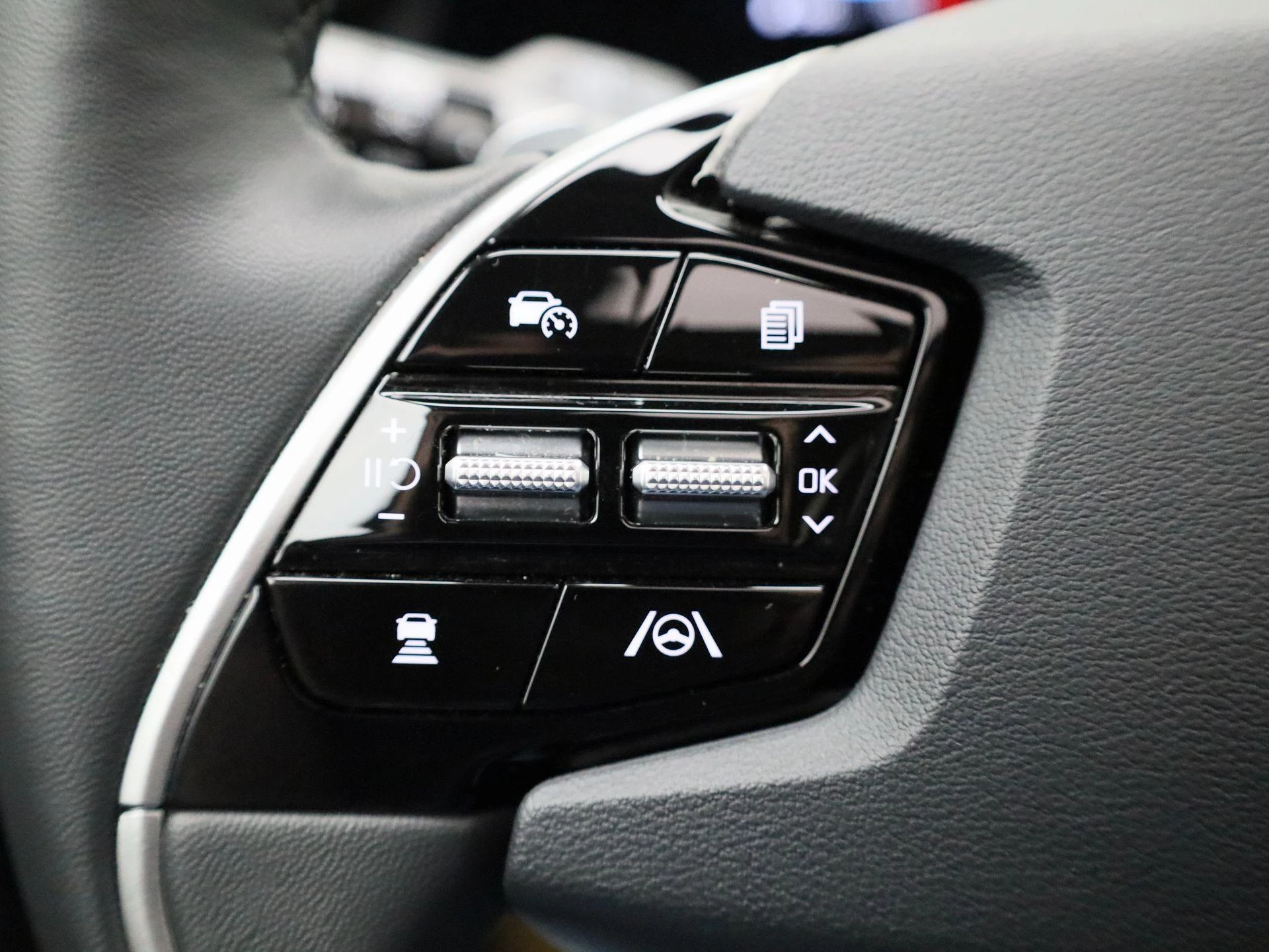 Kia-Niro-image-23