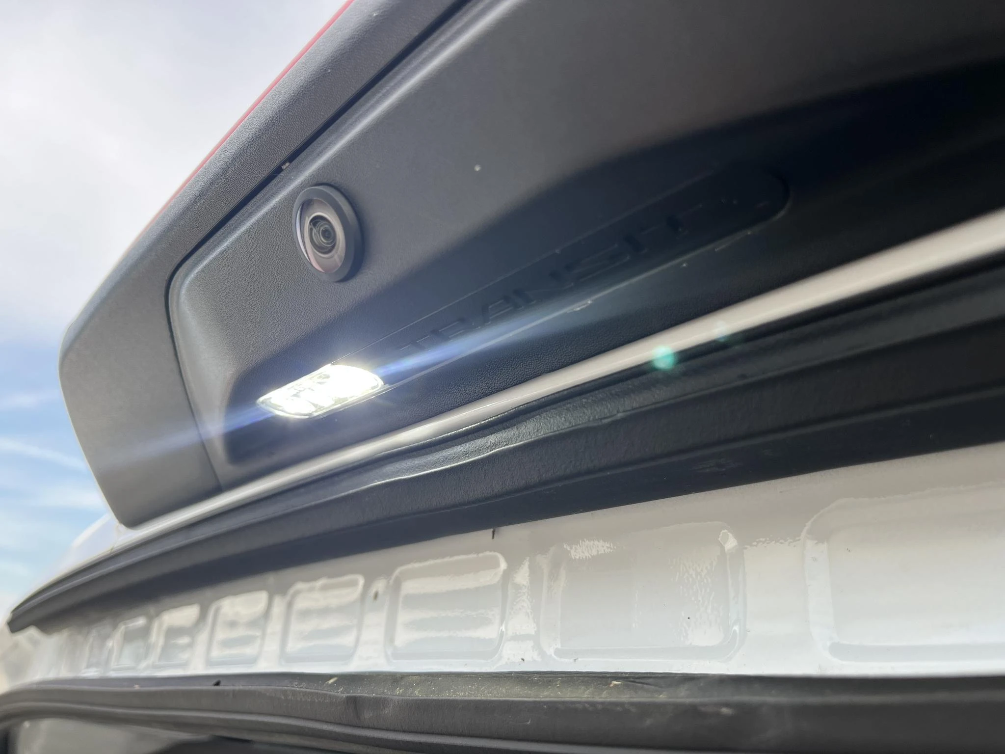 Ford-E-Transit-image-16