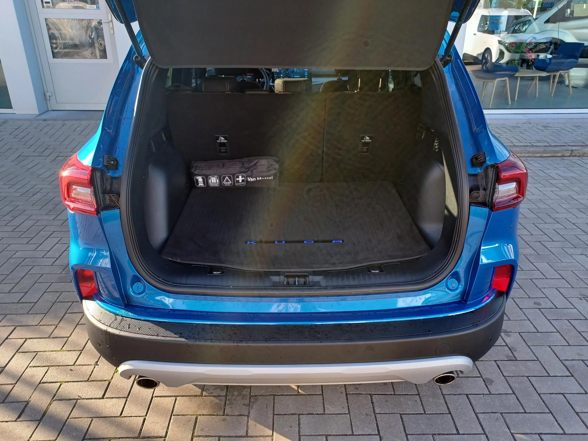 Ford-Kuga-image-4