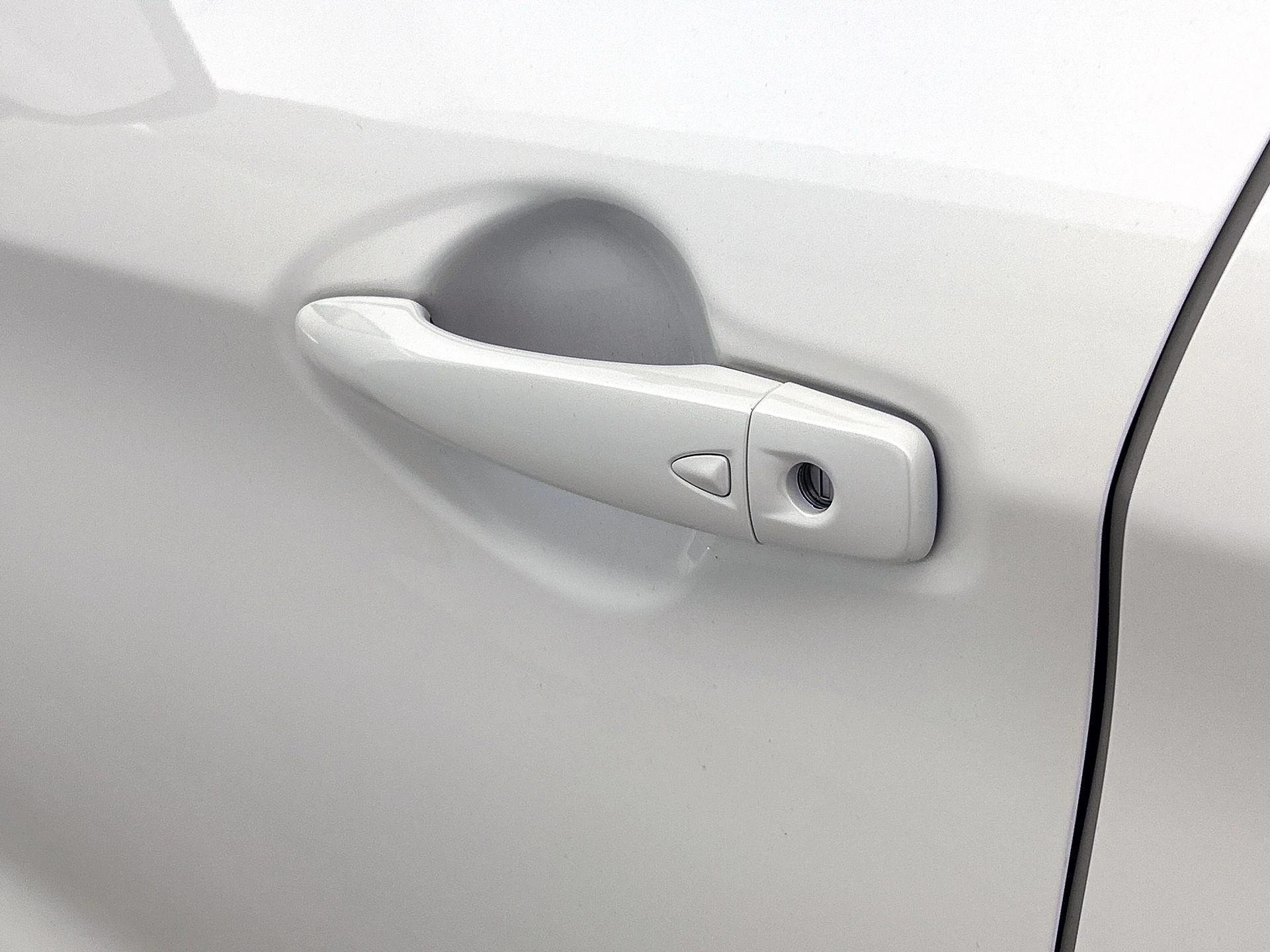 Nissan-QASHQAI-image-15