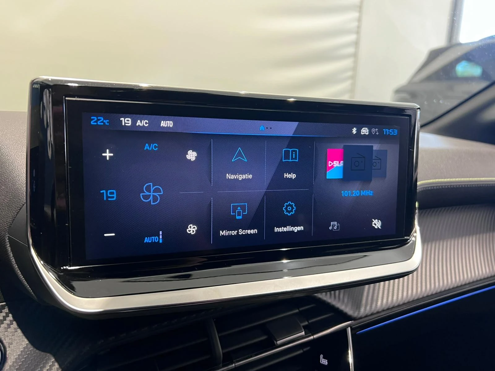 Peugeot 208 1.2 Hybrid 110 e-DCS6 GT