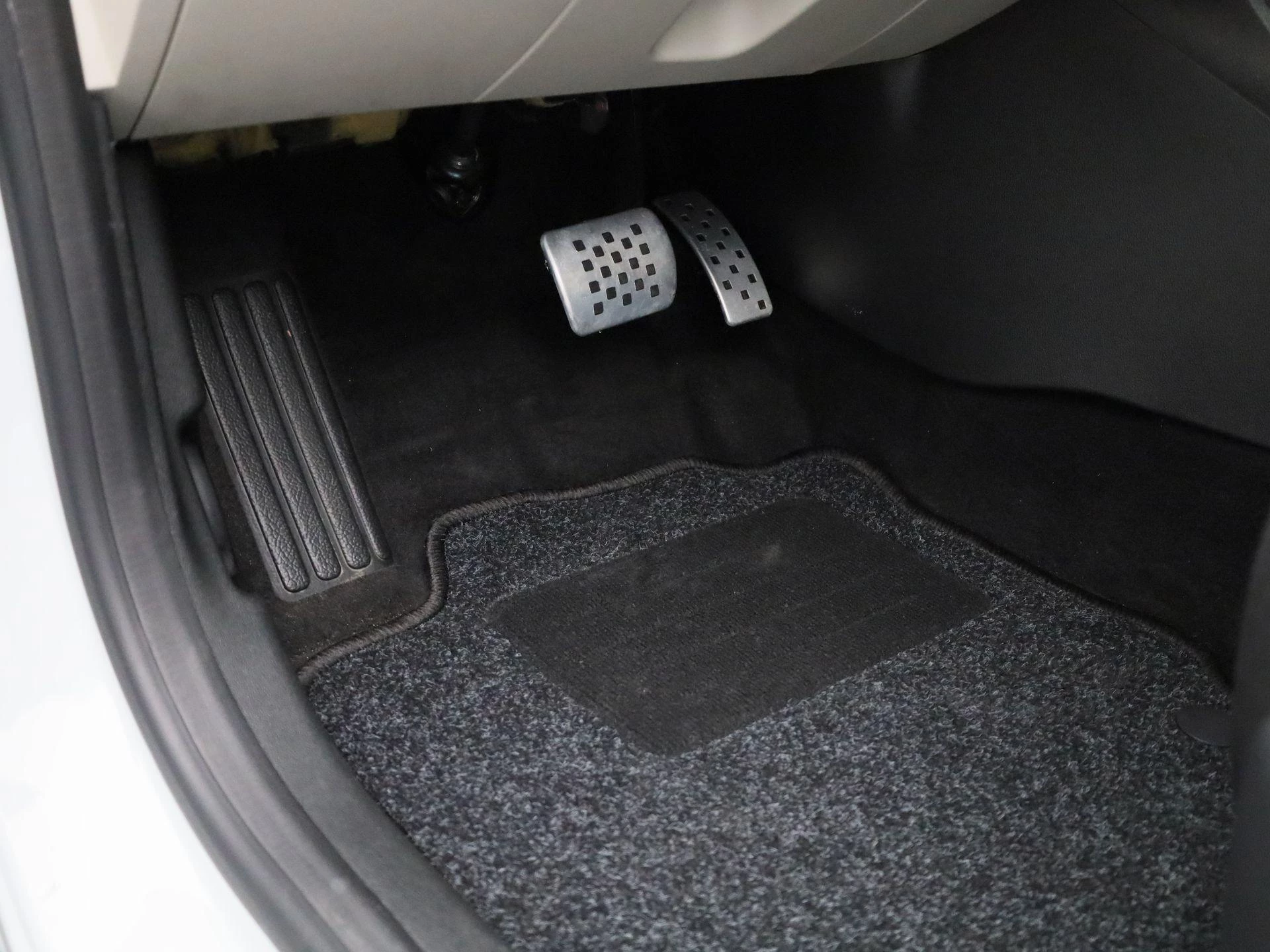 Renault-Captur-image-33