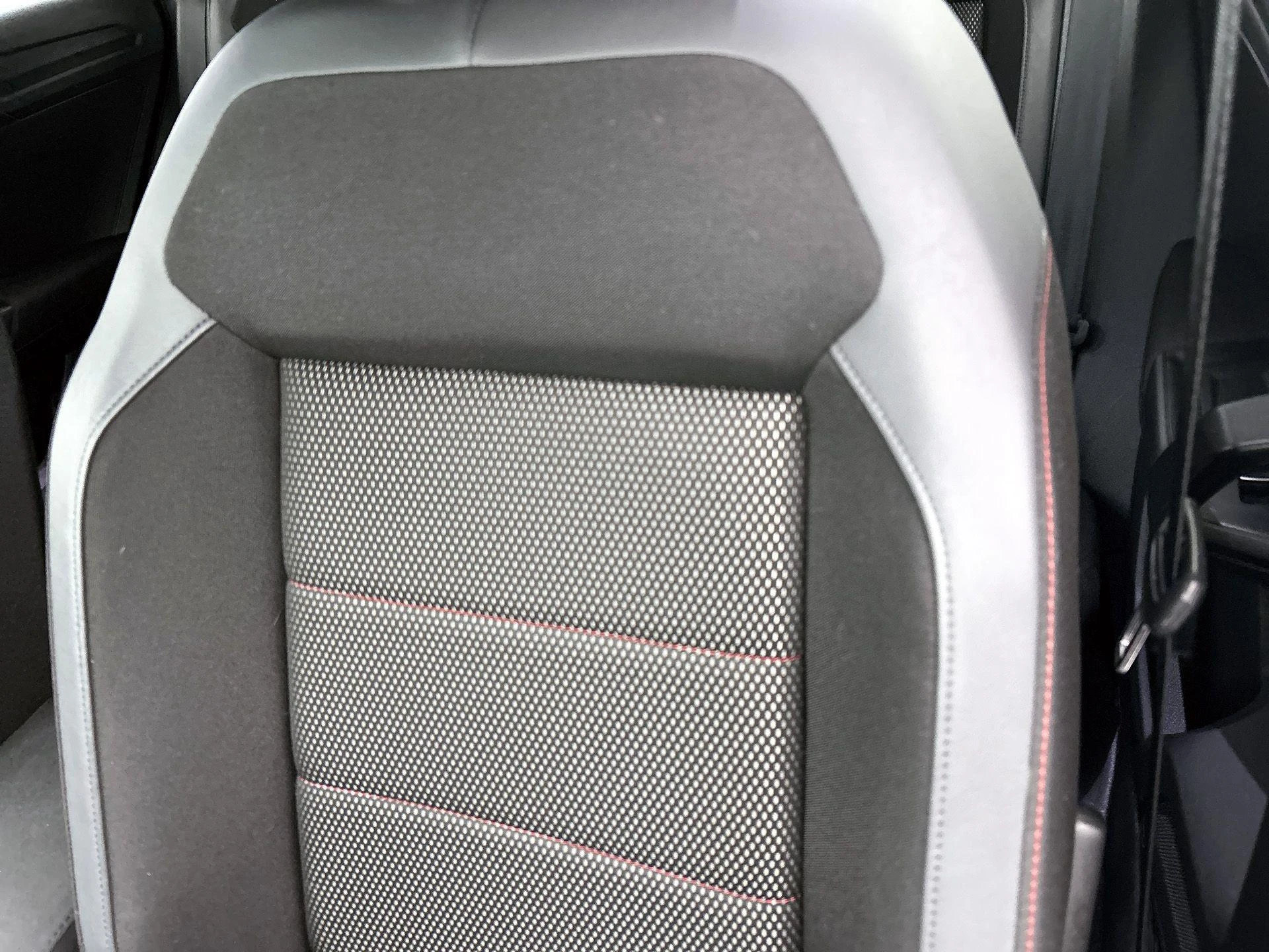 Volkswagen T-Roc 1.5 TSI Sport | 150 PK |