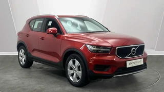 Volvo XC40 T3 Momentum Manual